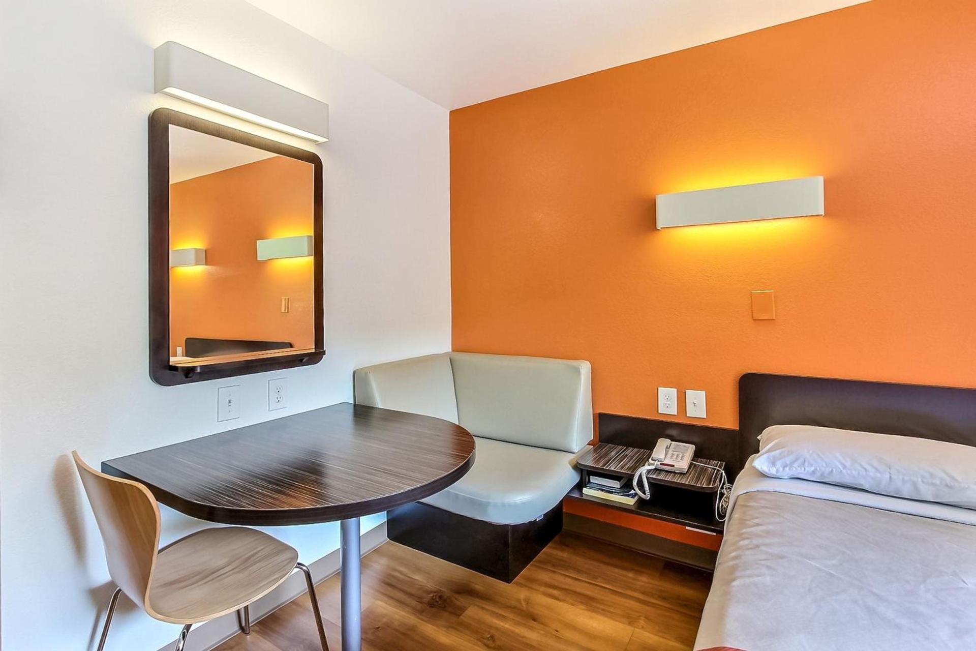 Motel 6-Sunnyvale, CA - North photo 59