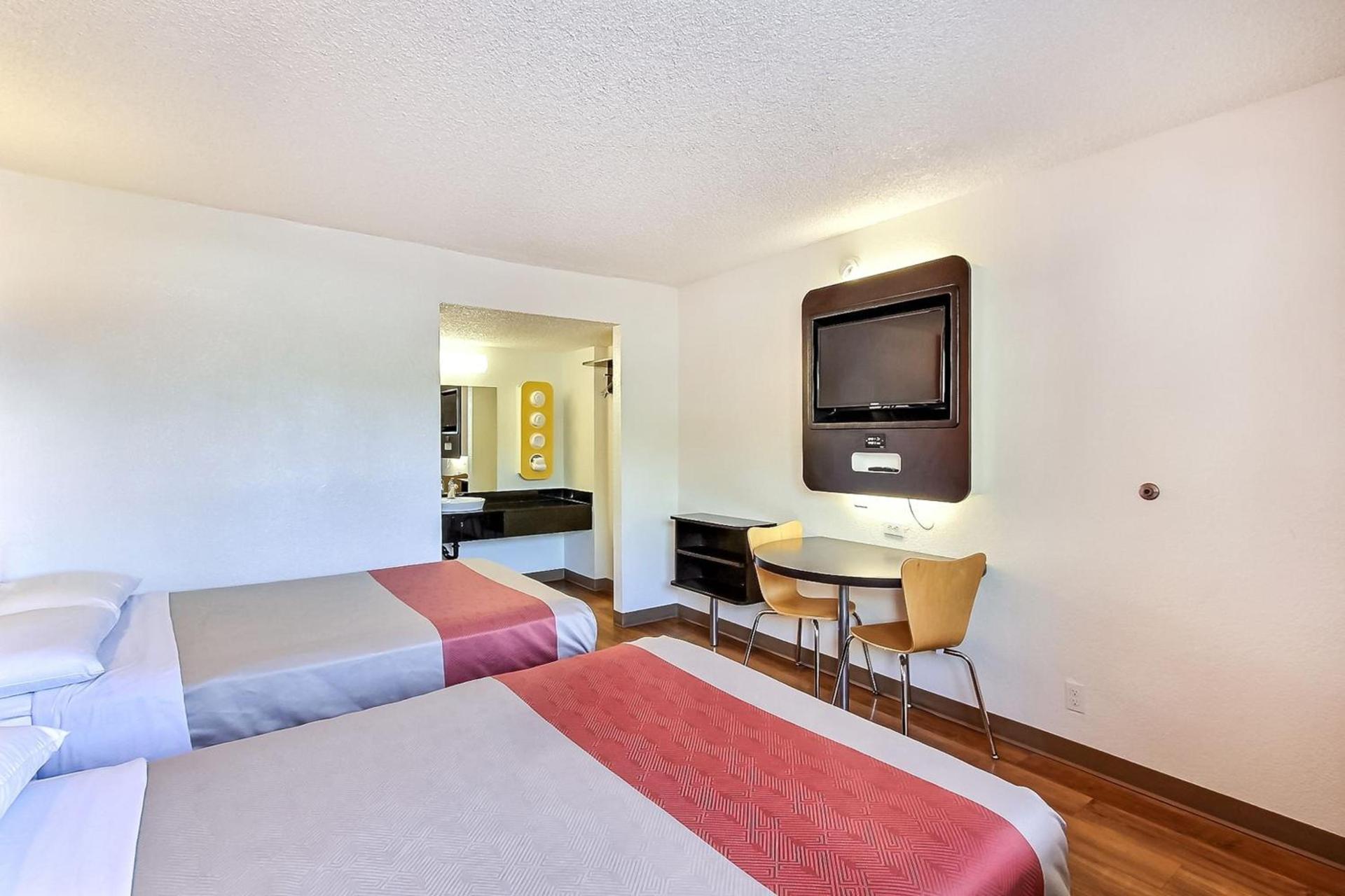 Motel 6-Campbell, CA - San Jose photo 5