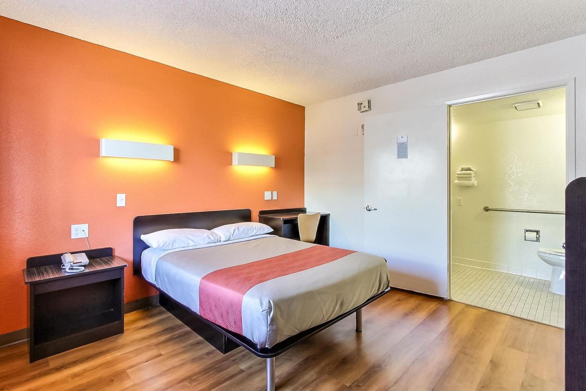 Motel 6-Campbell, CA - San Jose photo 4