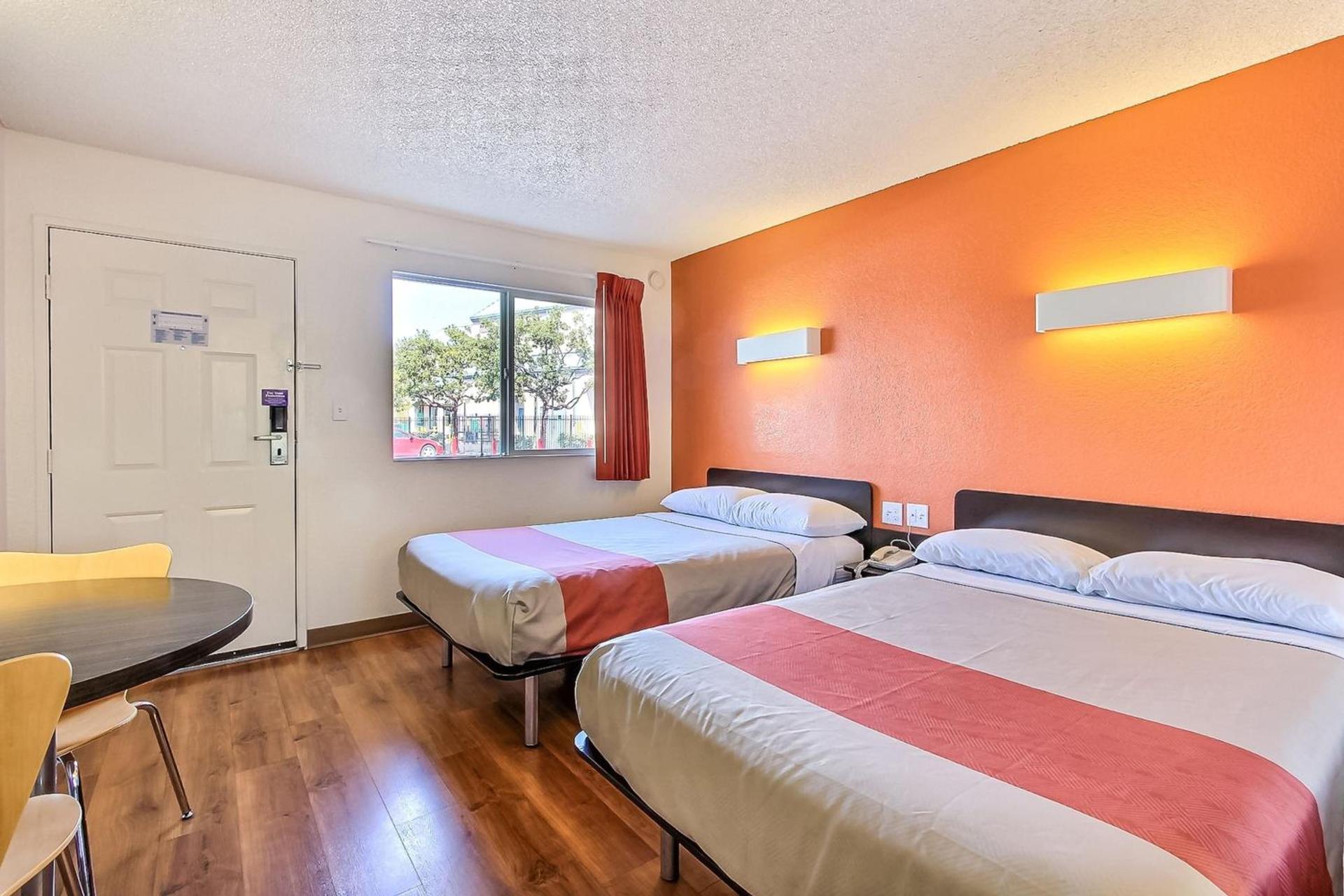 Motel 6-Campbell, CA - San Jose photo 14