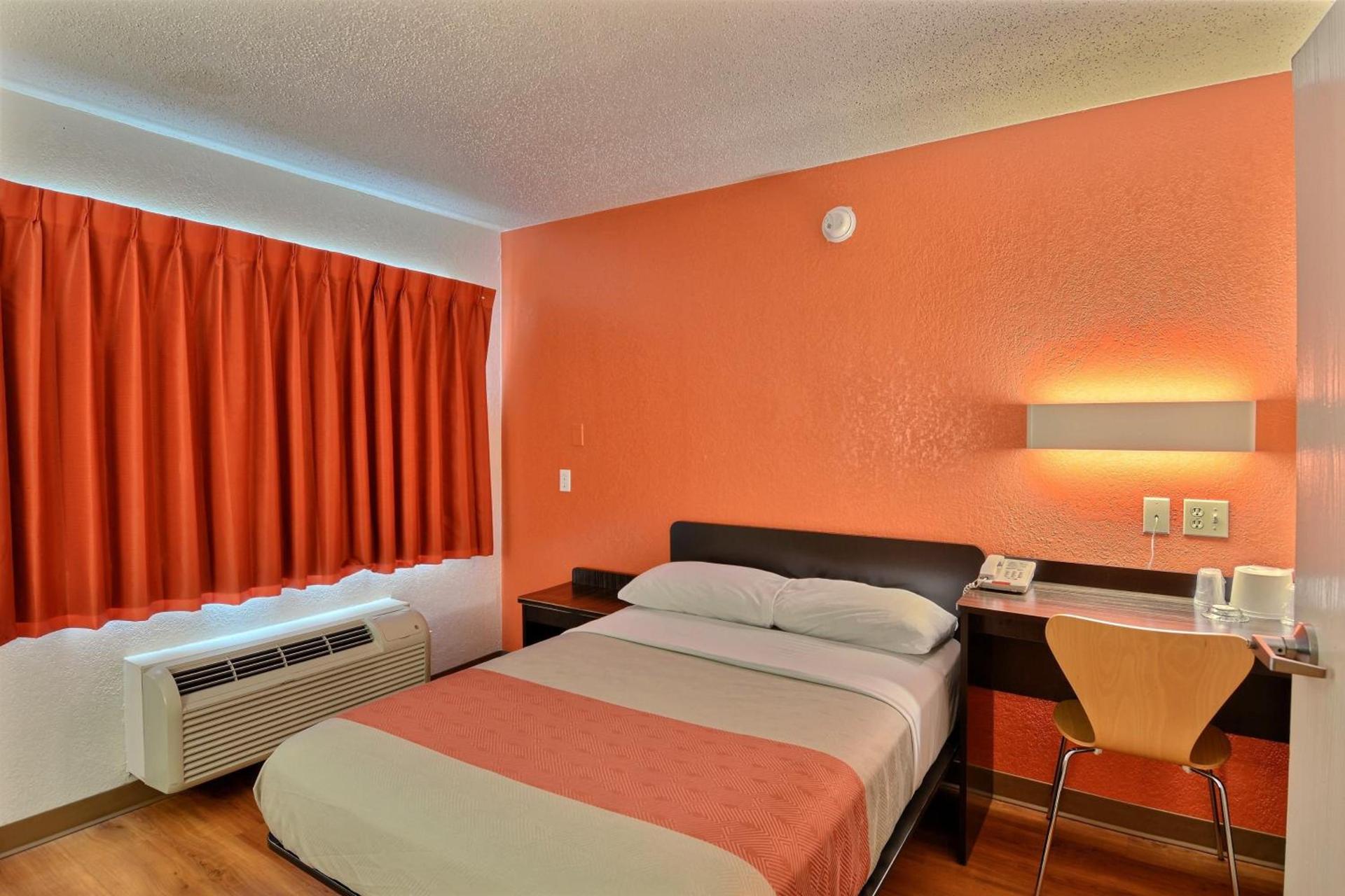 Motel 6-Tewksbury, MA - Boston photo 19