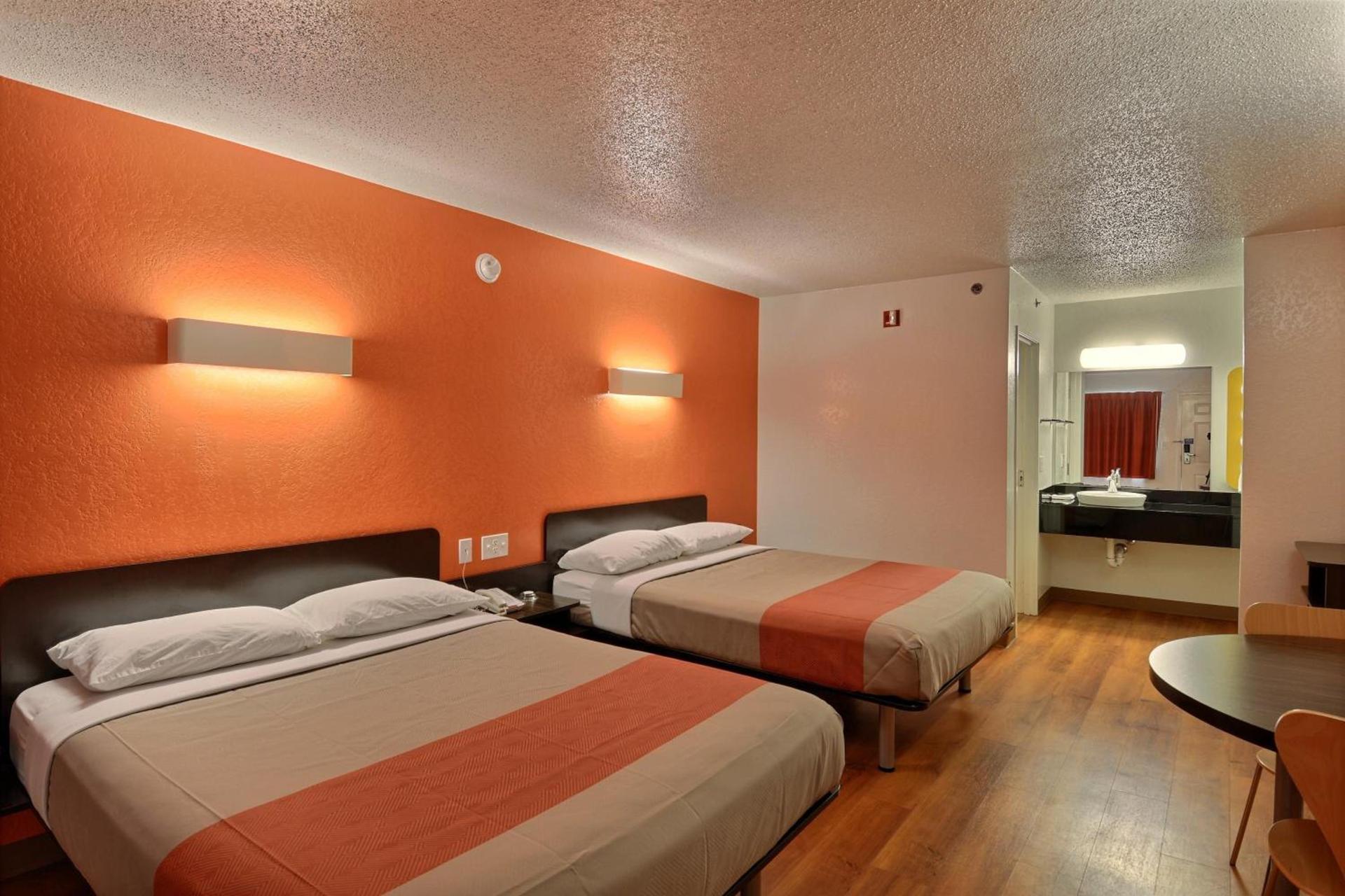 Motel 6-Tewksbury, MA - Boston photo 24