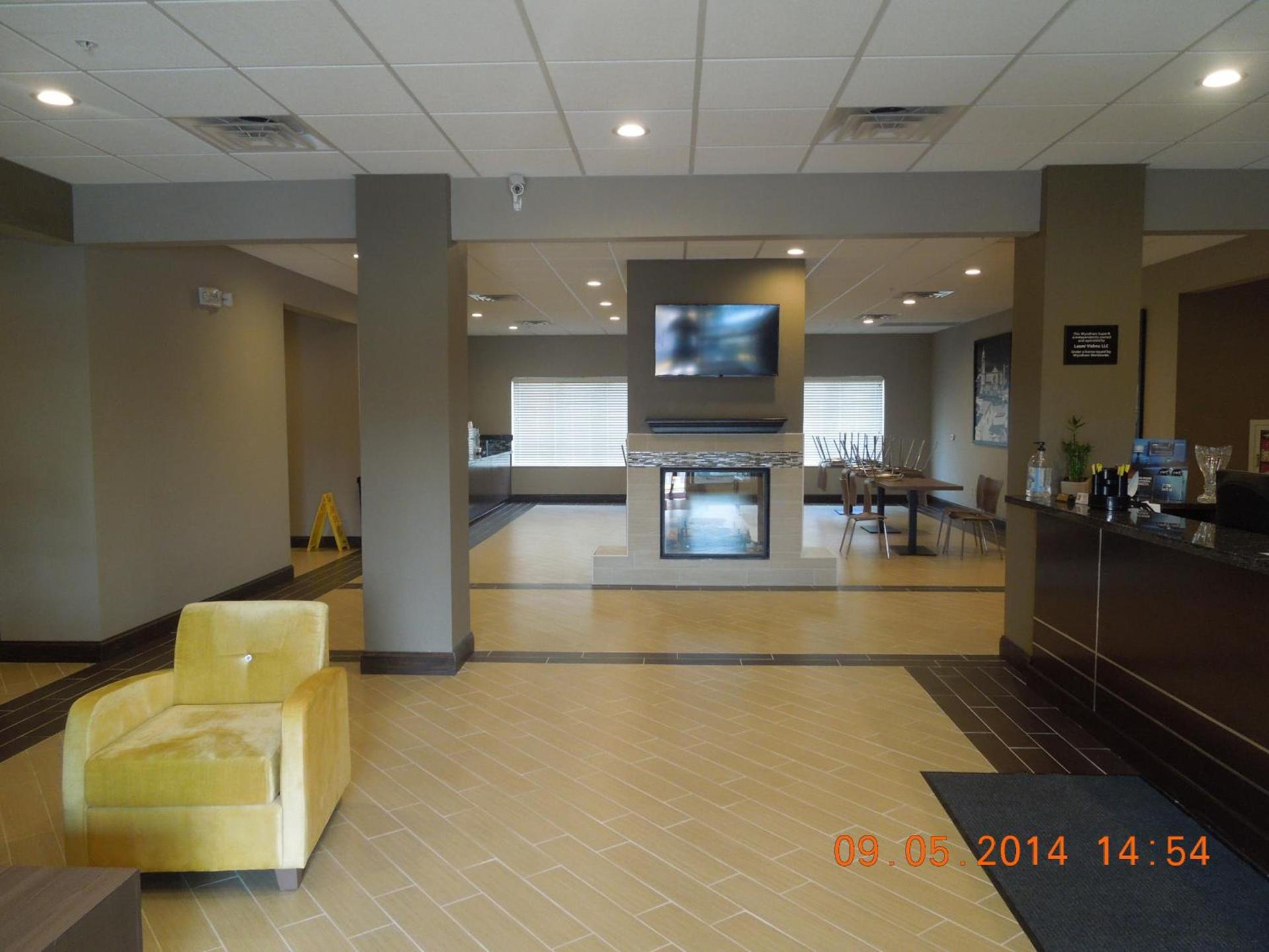 Super 8 by Wyndham Hershey Chocolate Avenue photo 3