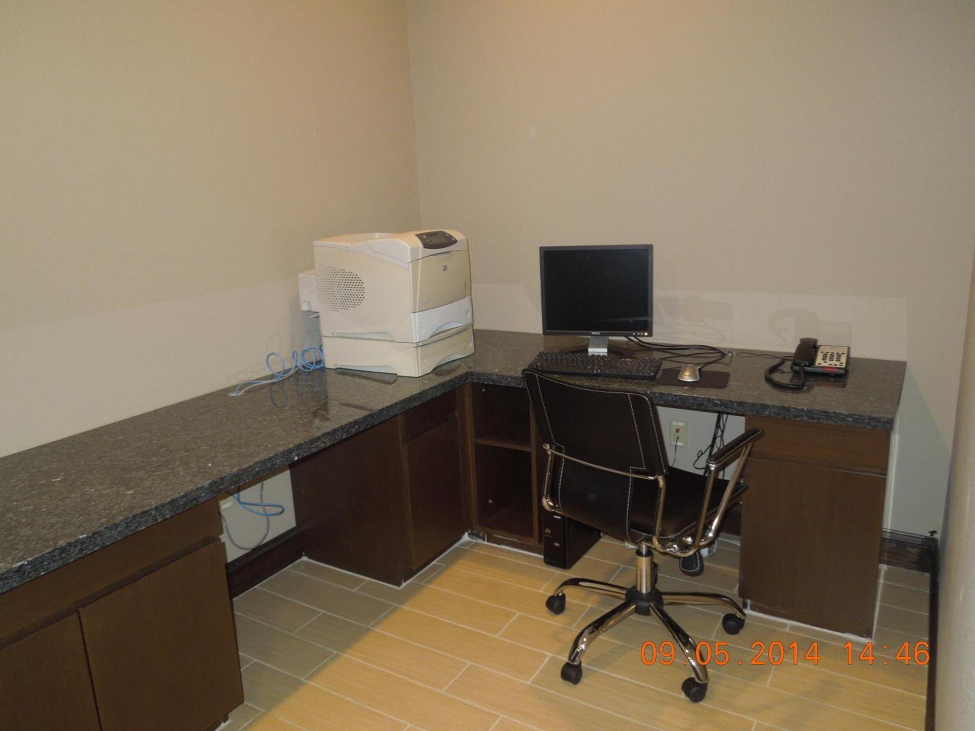 Super 8 by Wyndham Hershey Chocolate Avenue photo 4