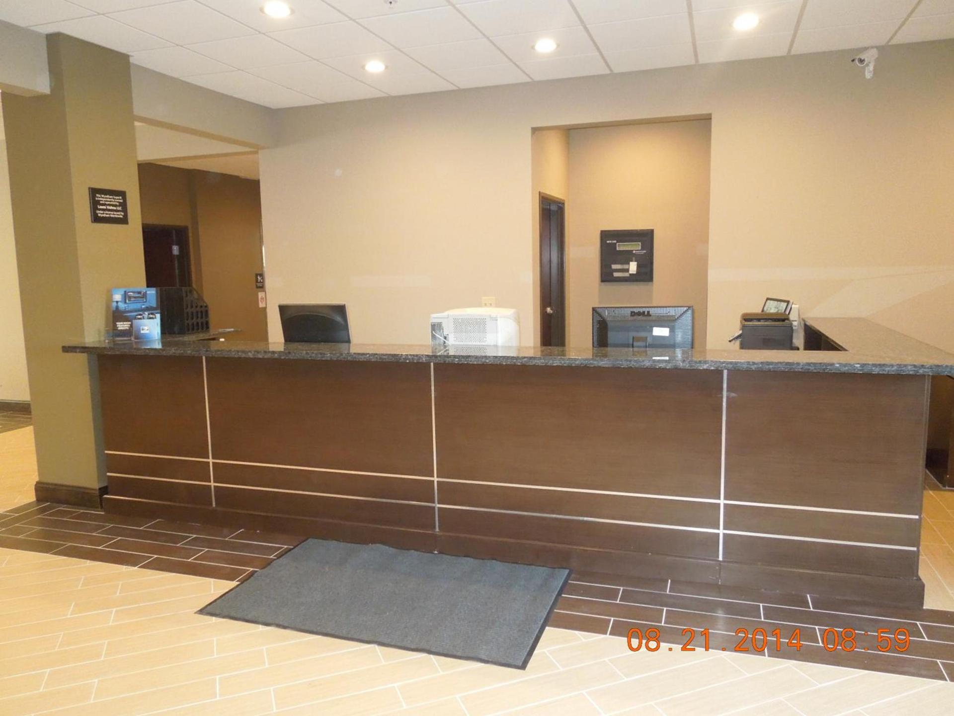 Super 8 by Wyndham Hershey Chocolate Avenue photo 17