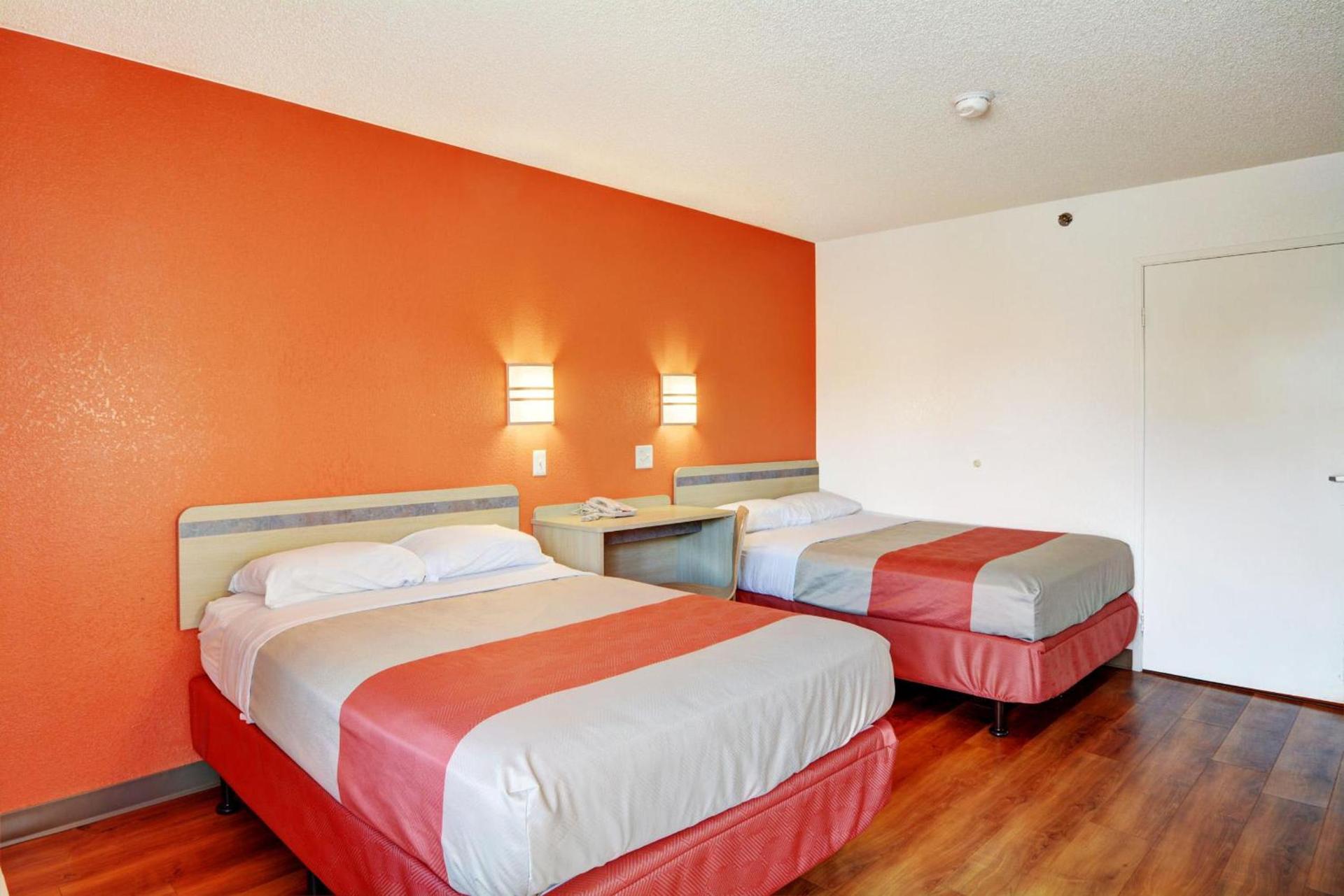 Motel 6-Wethersfield, CT - Hartford photo 10