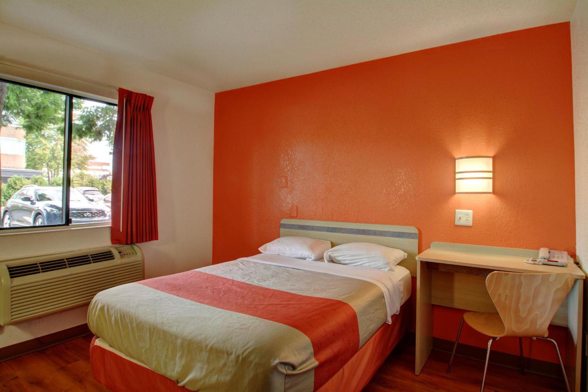 Motel 6-Wethersfield, CT - Hartford photo 13
