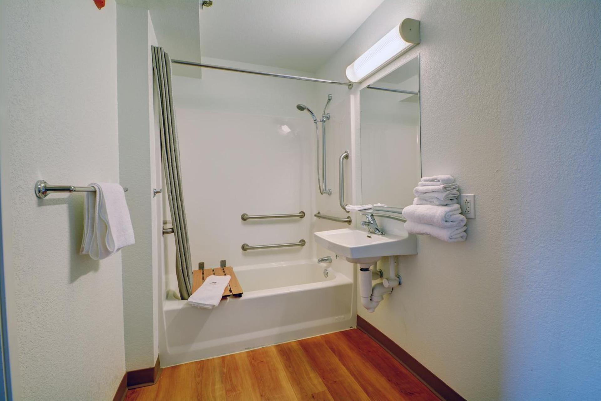 Motel 6-Wethersfield, CT - Hartford photo 15