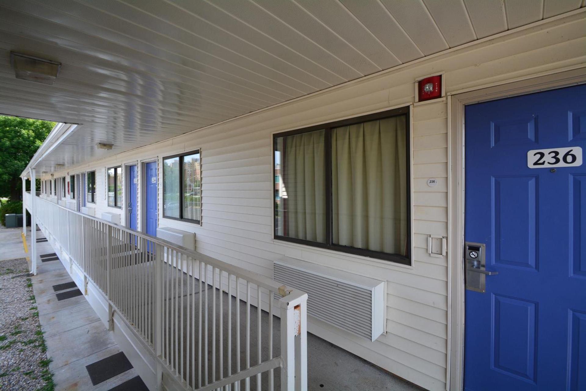 Motel 6-Wethersfield, CT - Hartford photo 17