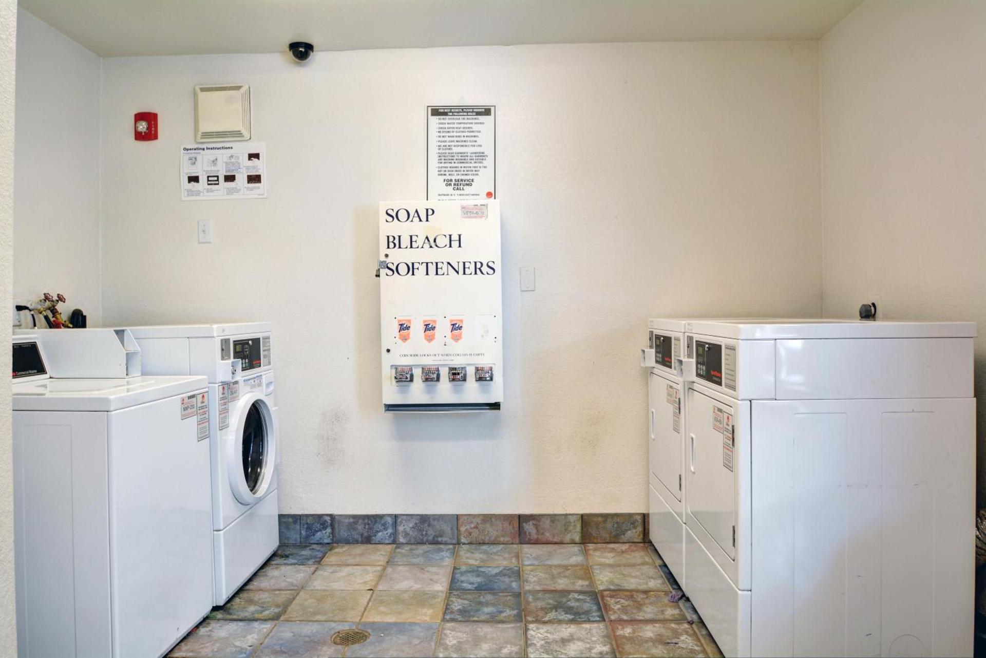 Motel 6-Wethersfield, CT - Hartford photo 19