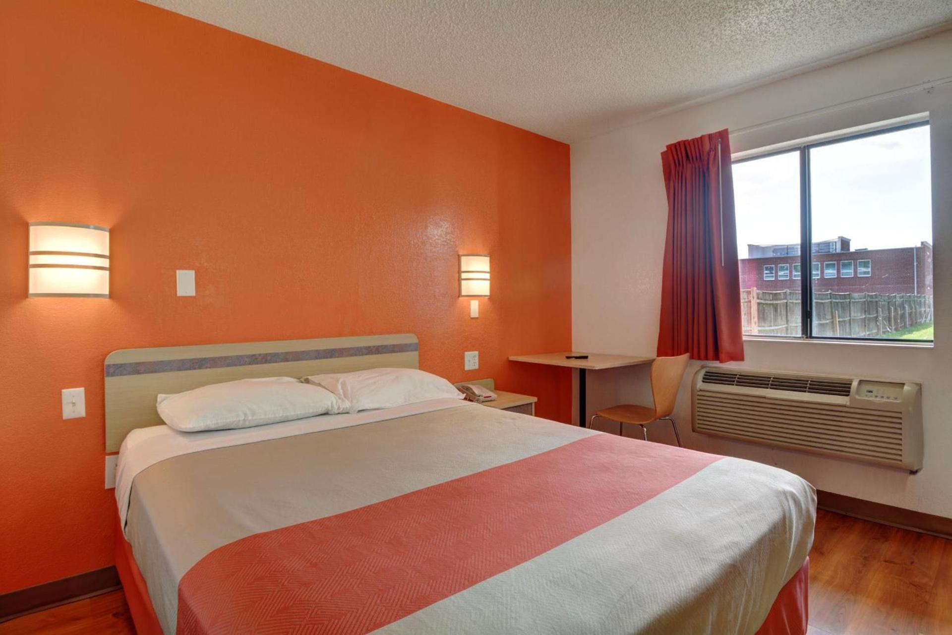 Motel 6-Wethersfield, CT - Hartford photo 28
