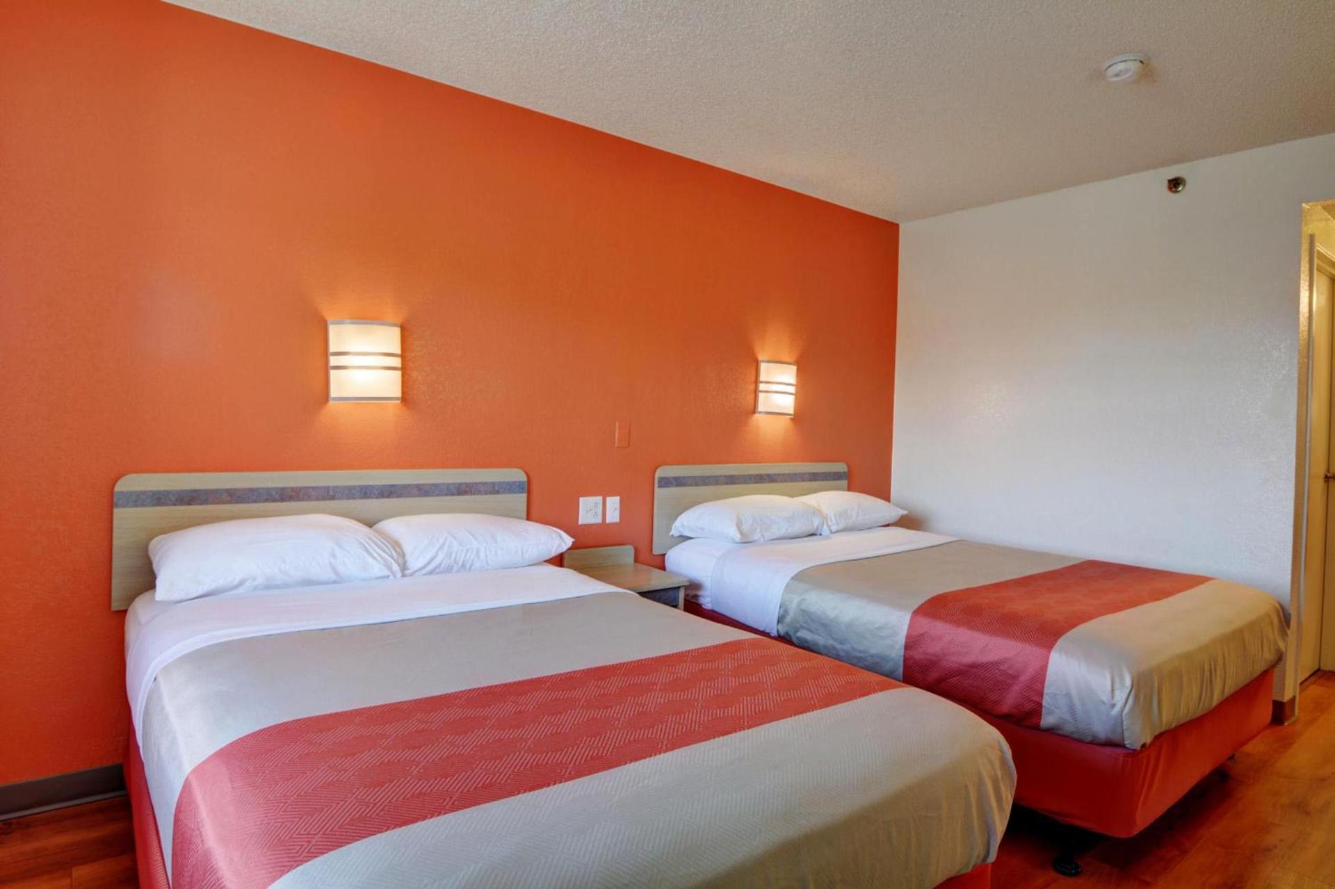 Motel 6-Wethersfield, CT - Hartford photo 30