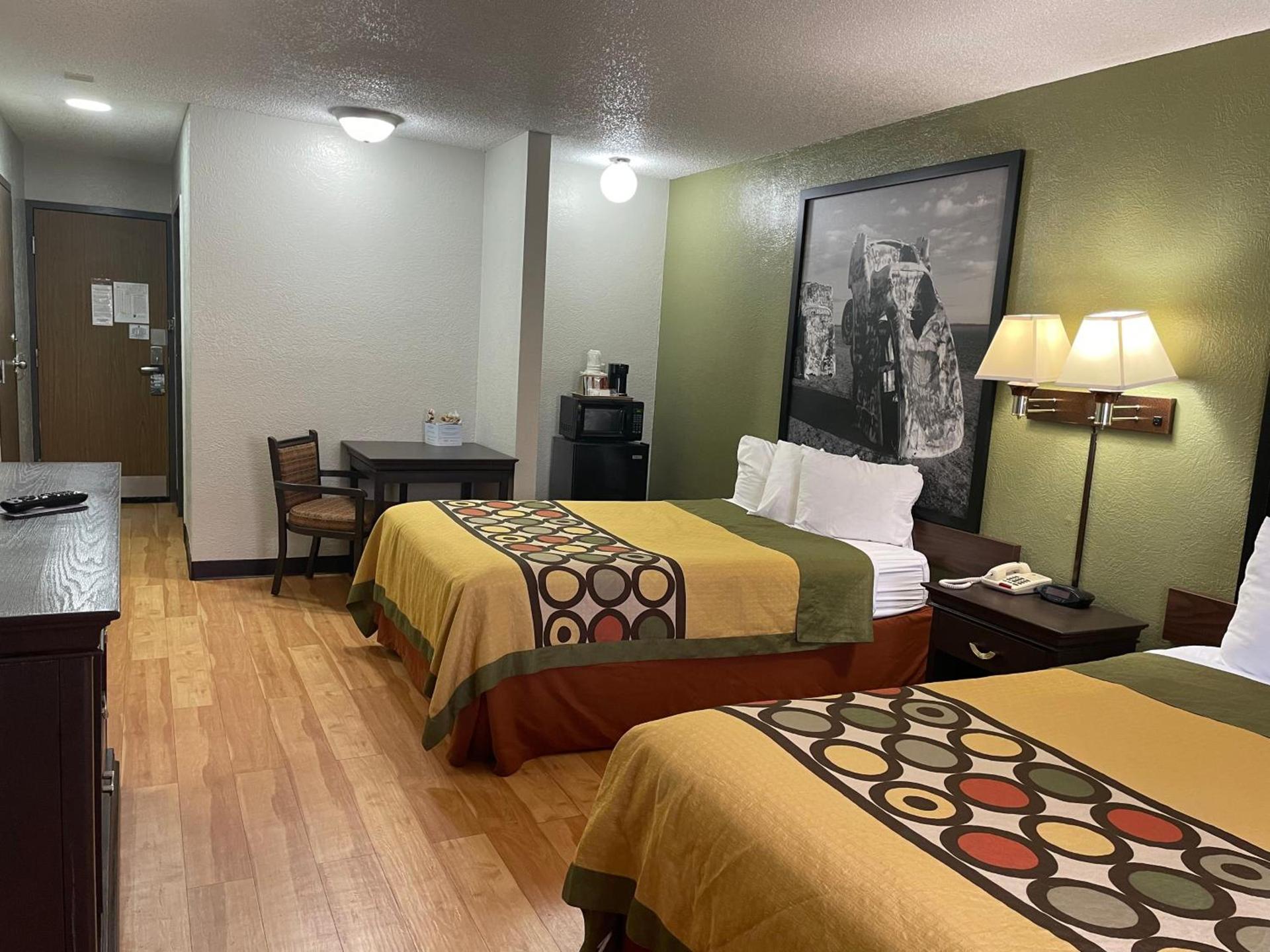 Super 8 by Wyndham Amarillo Central TX photo 57