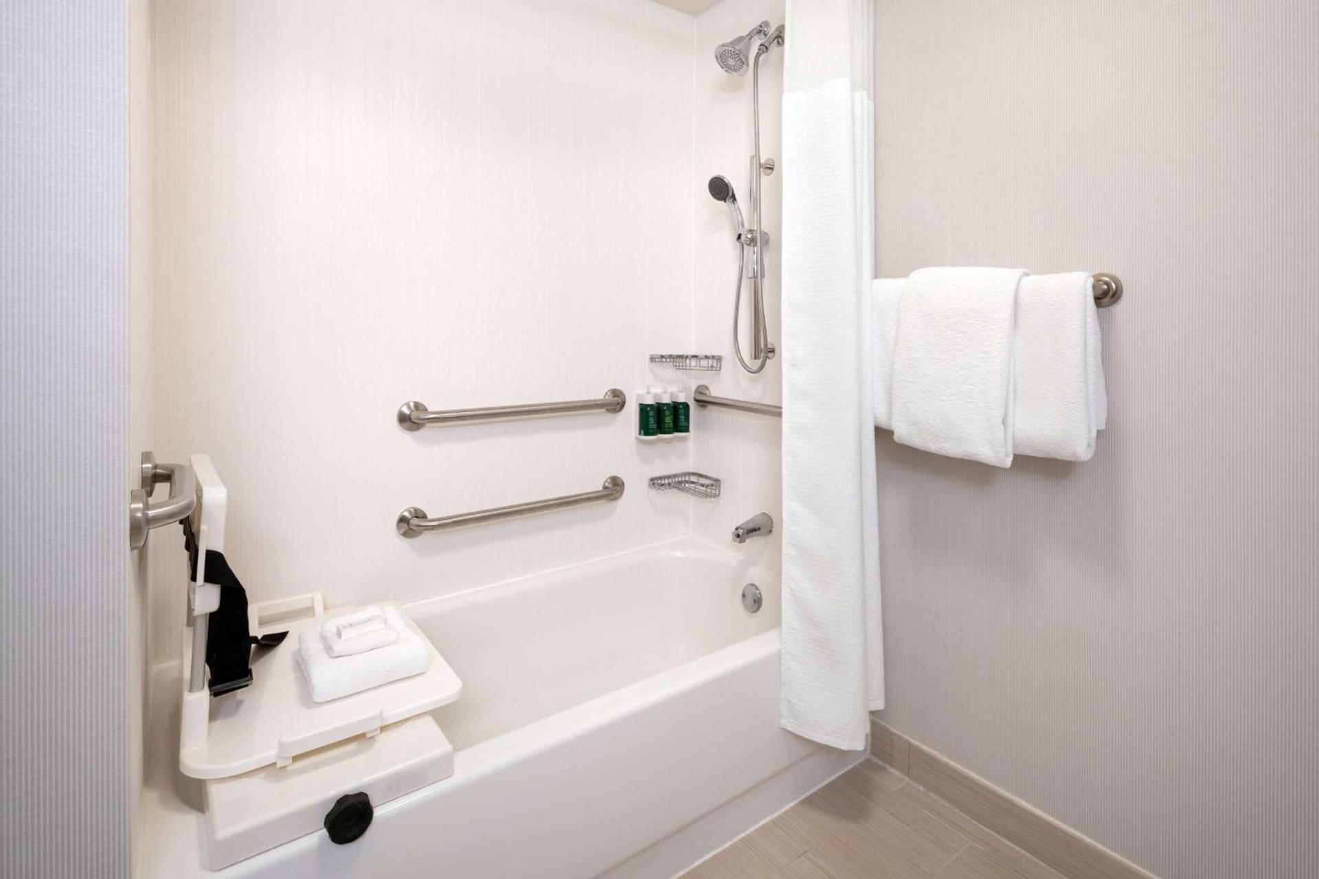 Sonesta Select Phoenix Camelback photo 20