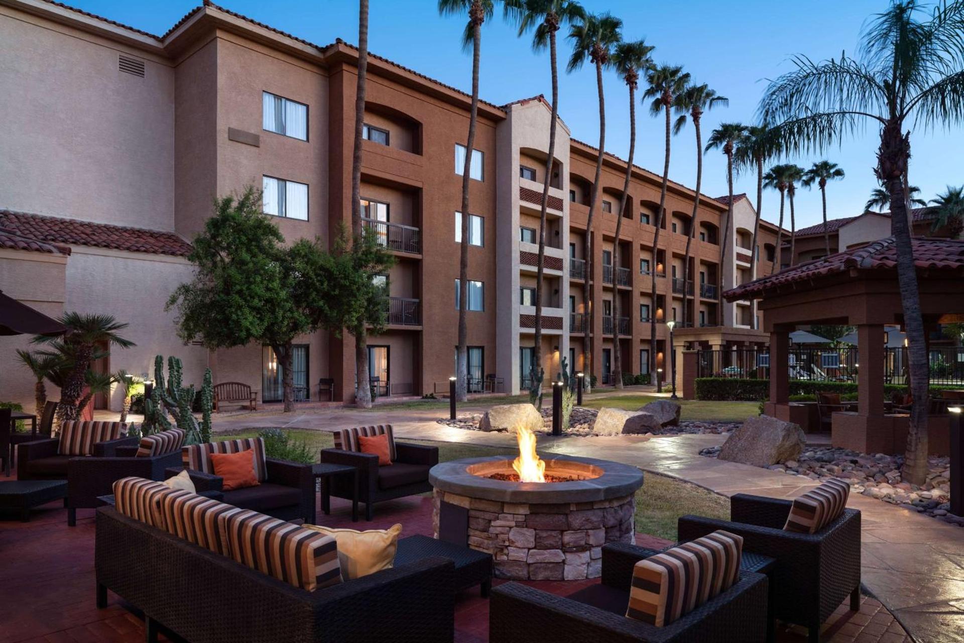 Sonesta Select Phoenix Camelback photo 37