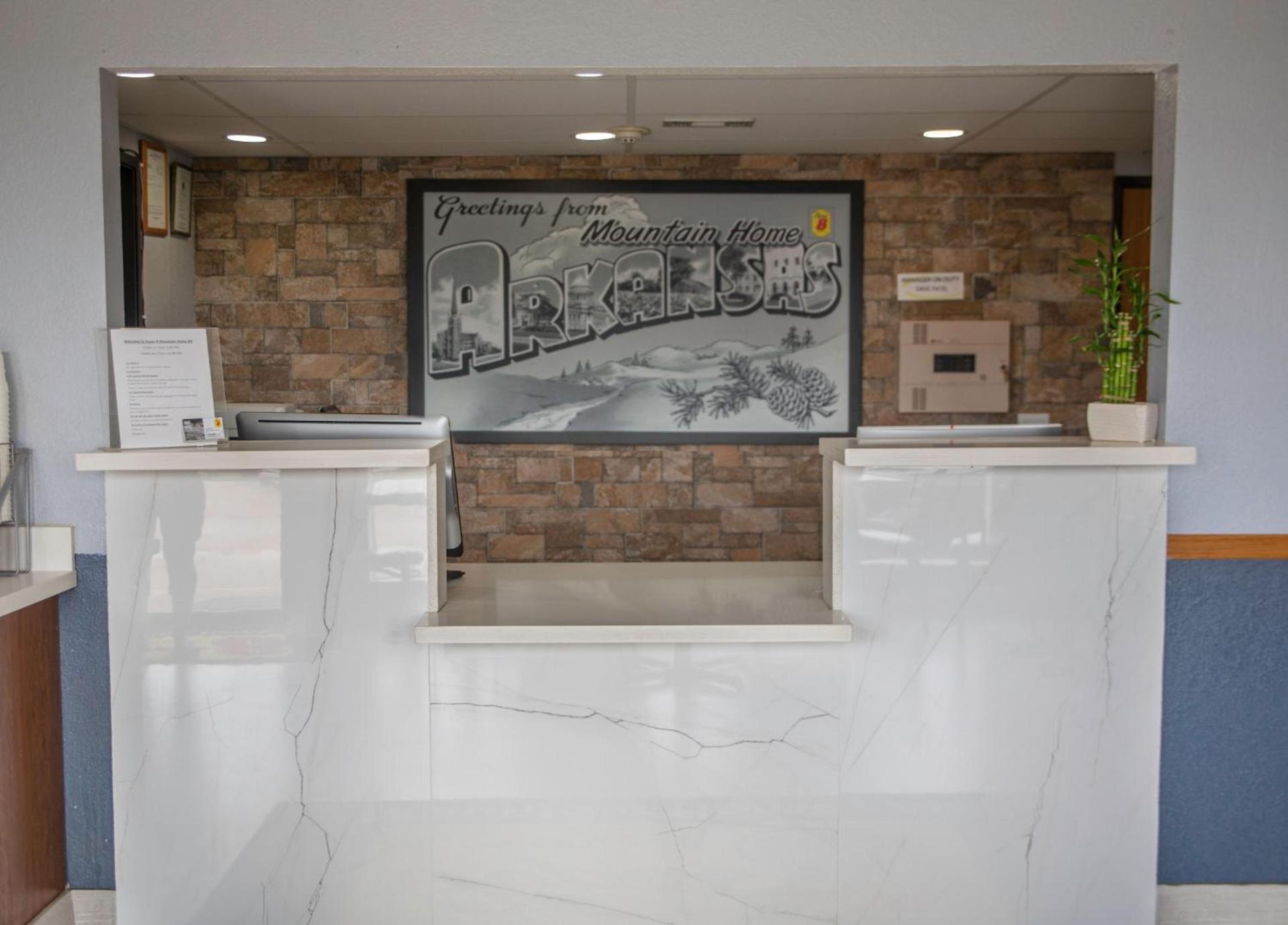Super 8 by Wyndham Mountain Home photo 45