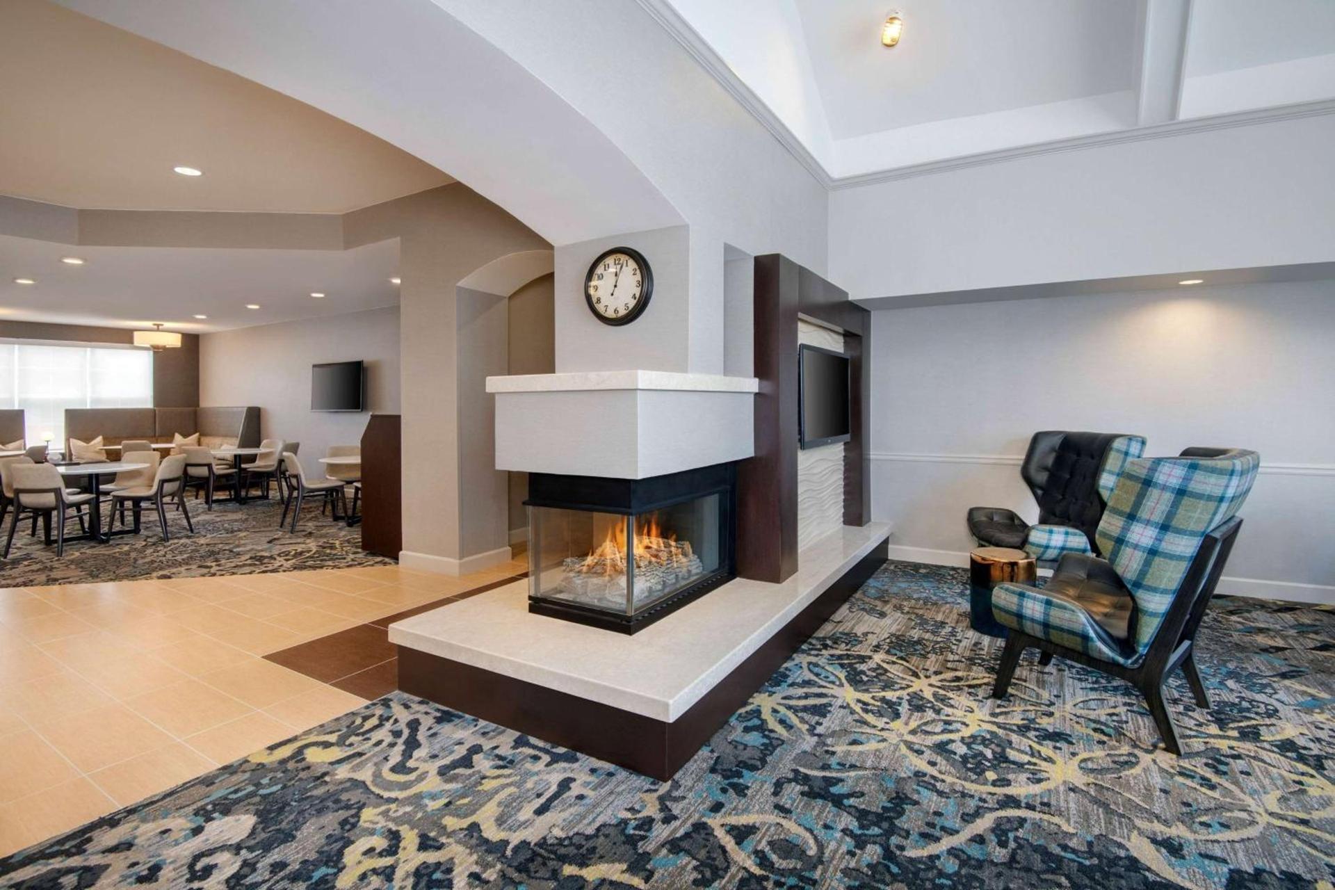 Sonesta ES Suites Atlanta Kennesaw Town Center photo 5