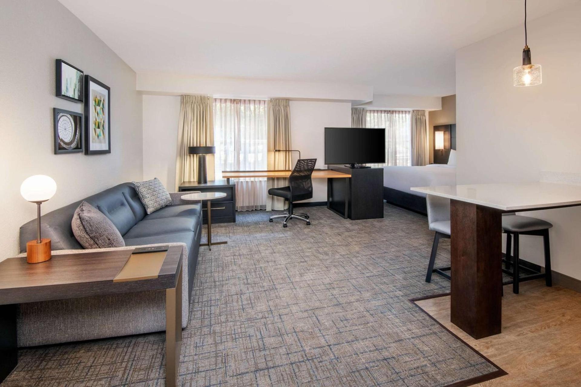 Sonesta ES Suites Atlanta Kennesaw Town Center photo 6