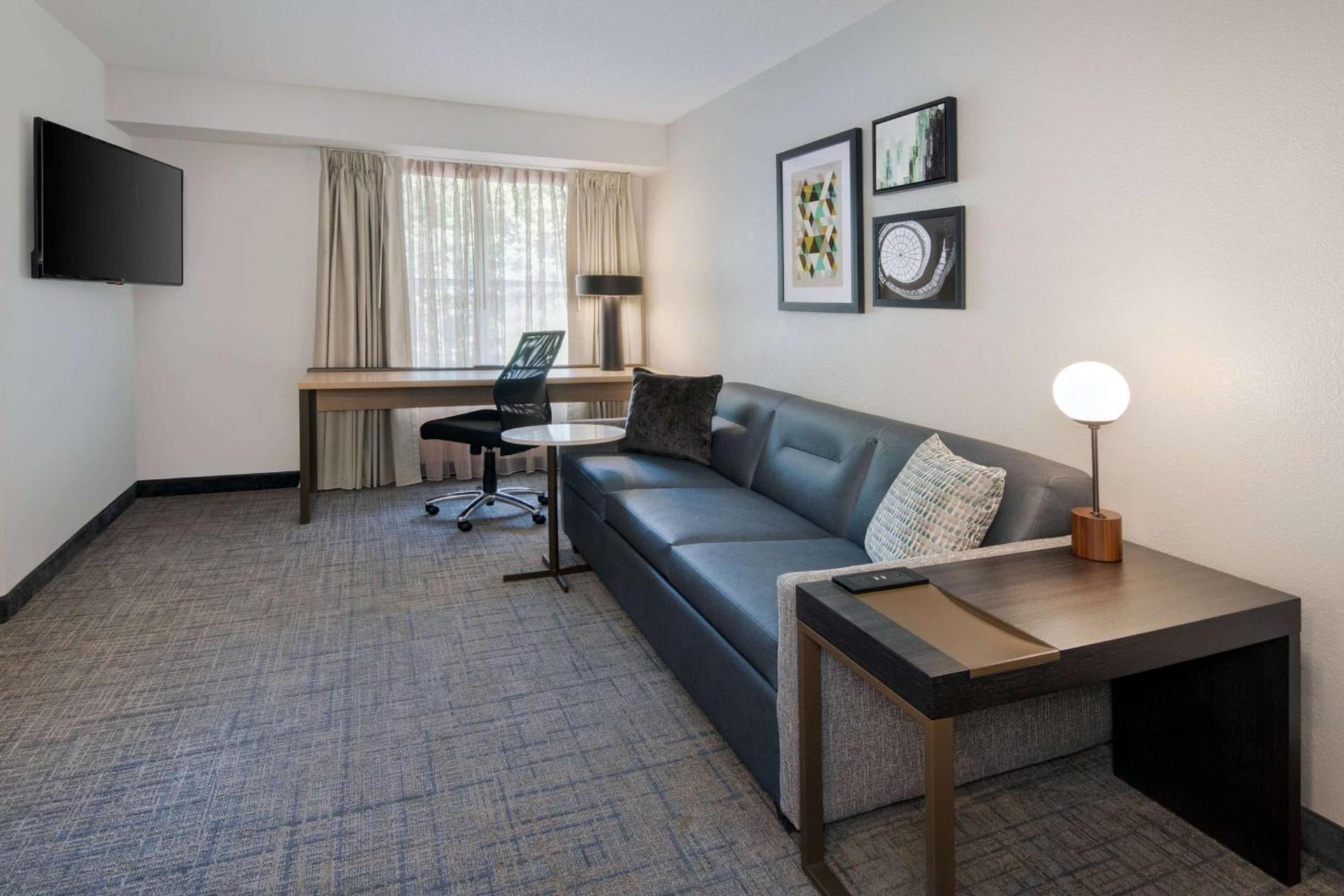 Sonesta ES Suites Atlanta Kennesaw Town Center photo 7