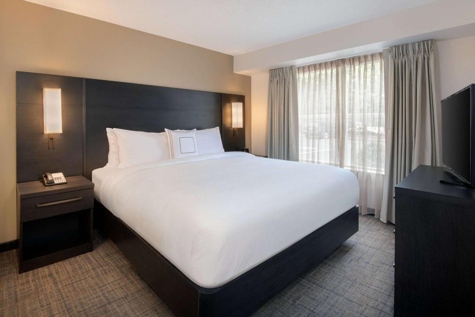 Sonesta ES Suites Atlanta Kennesaw Town Center photo 10