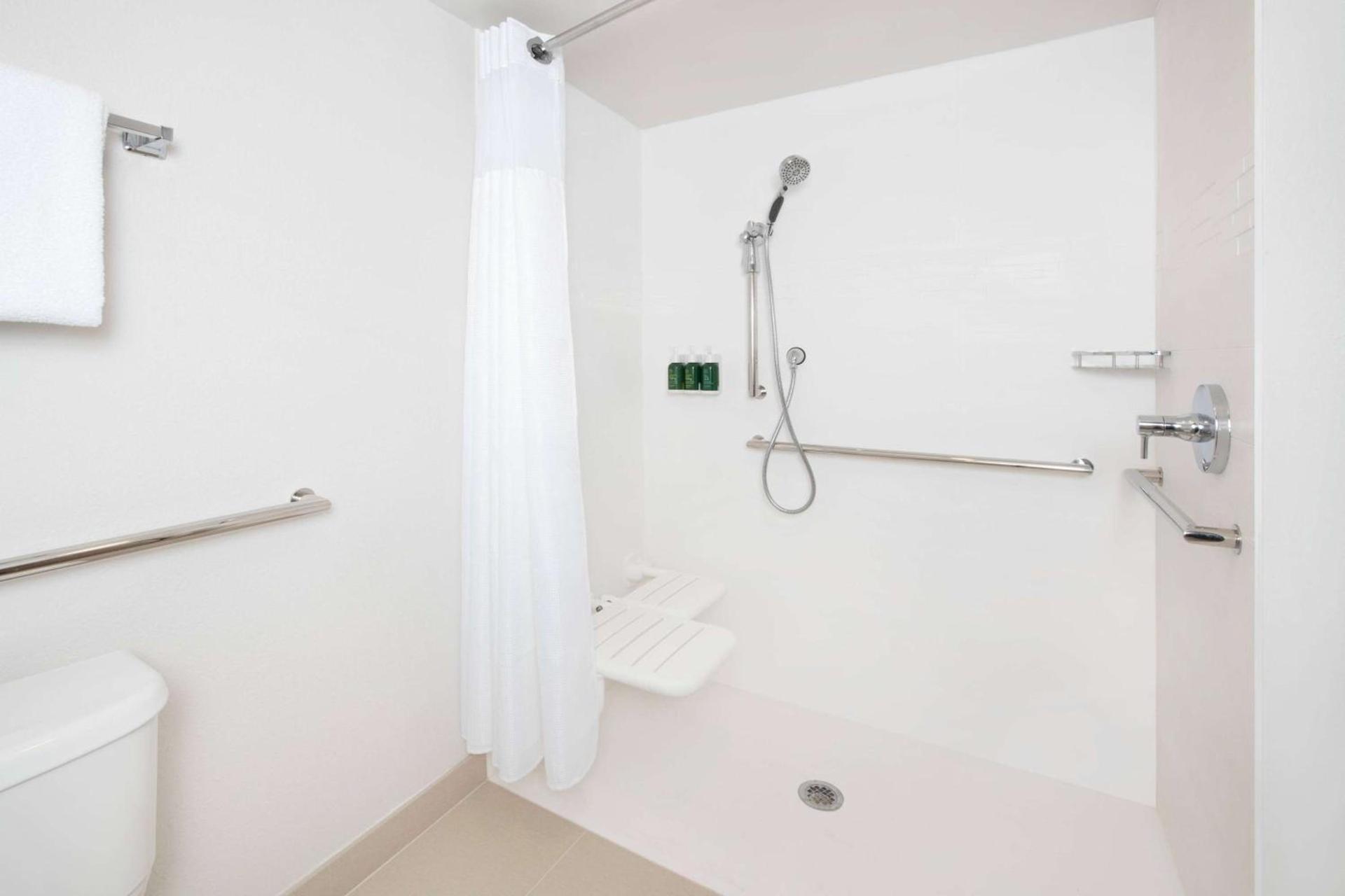 Sonesta ES Suites Atlanta Kennesaw Town Center photo 14
