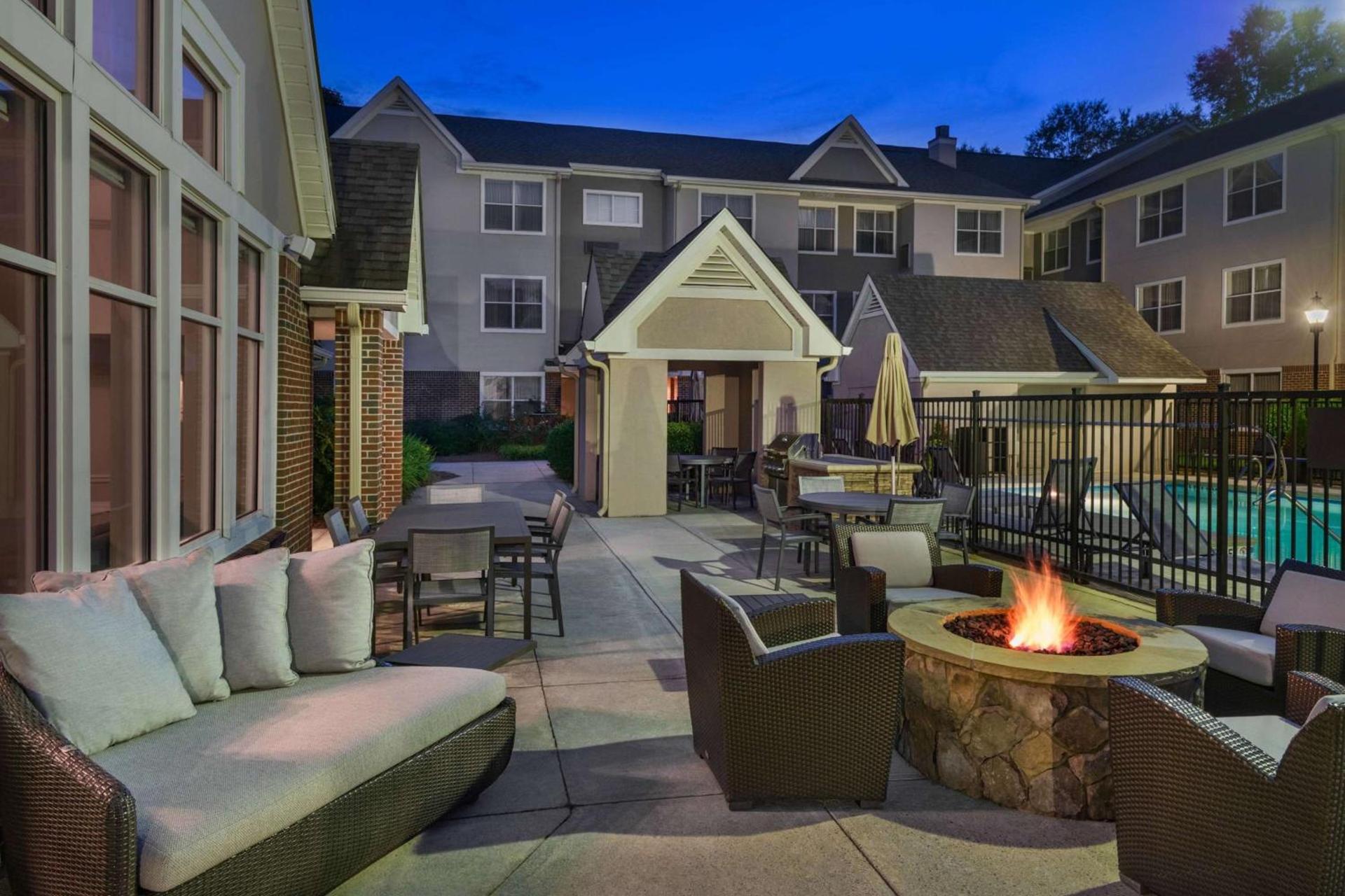 Sonesta ES Suites Atlanta Kennesaw Town Center photo 23