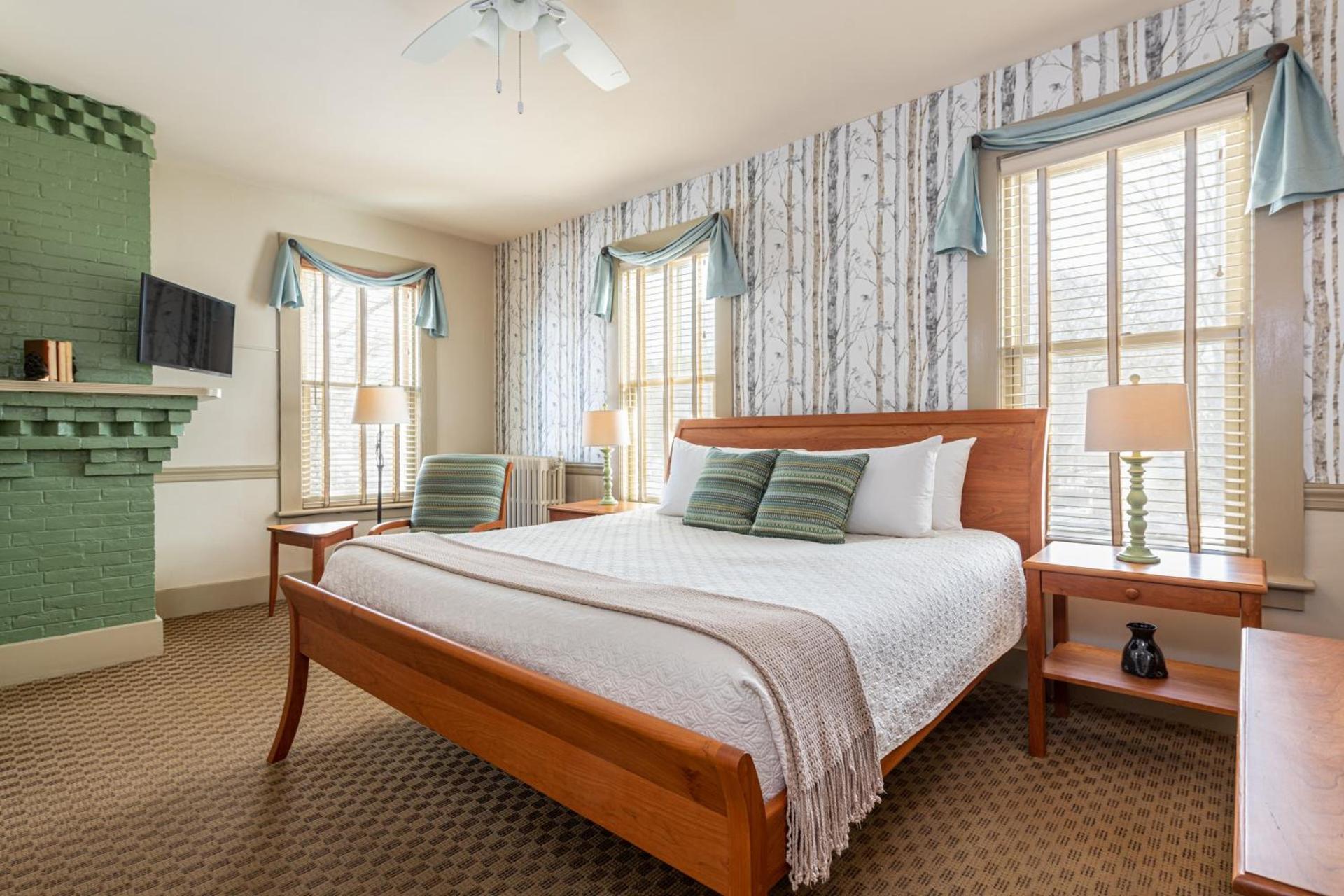 The Norwich Inn photo 3