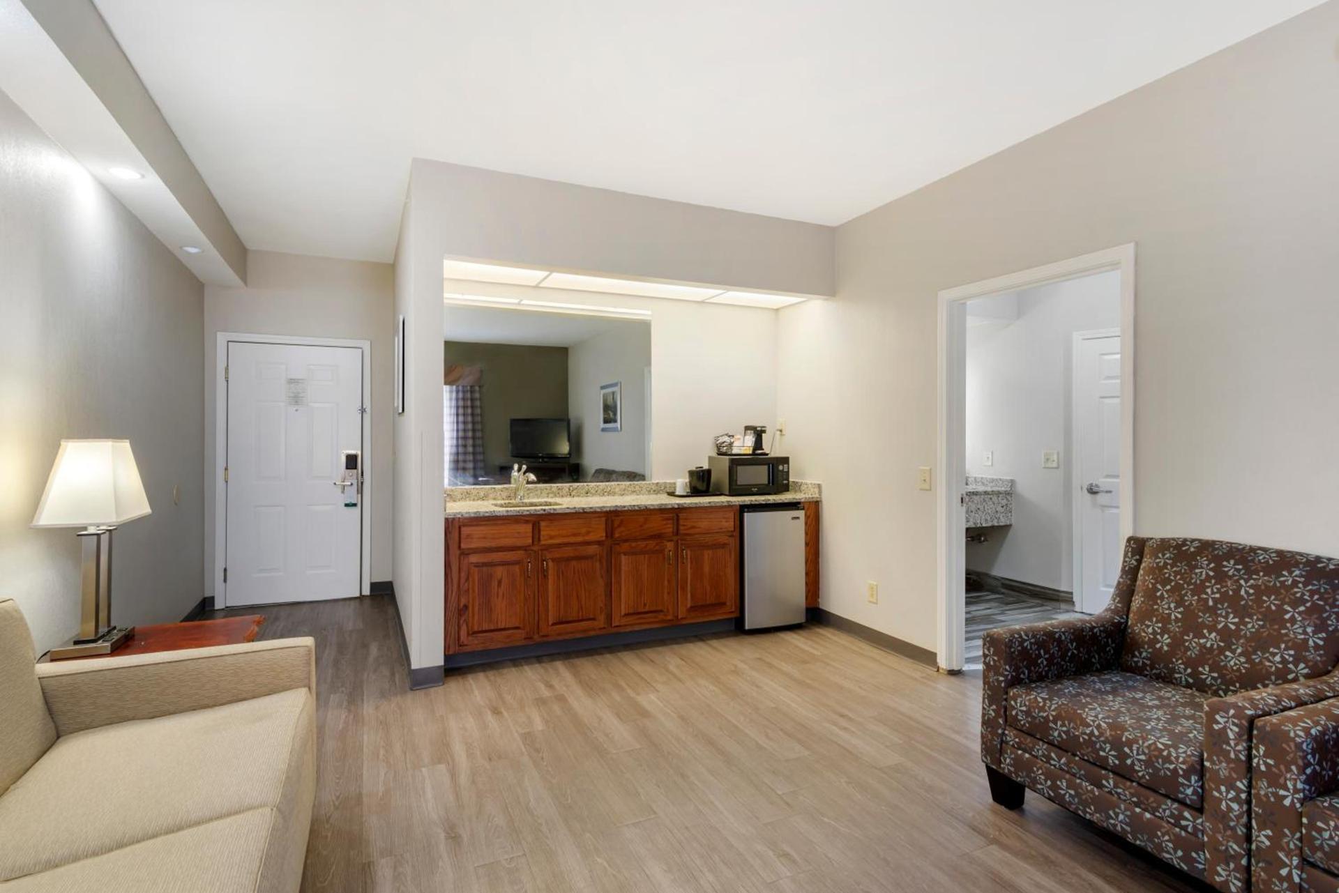 Quality Inn Newnan - Atlanta South photo 25