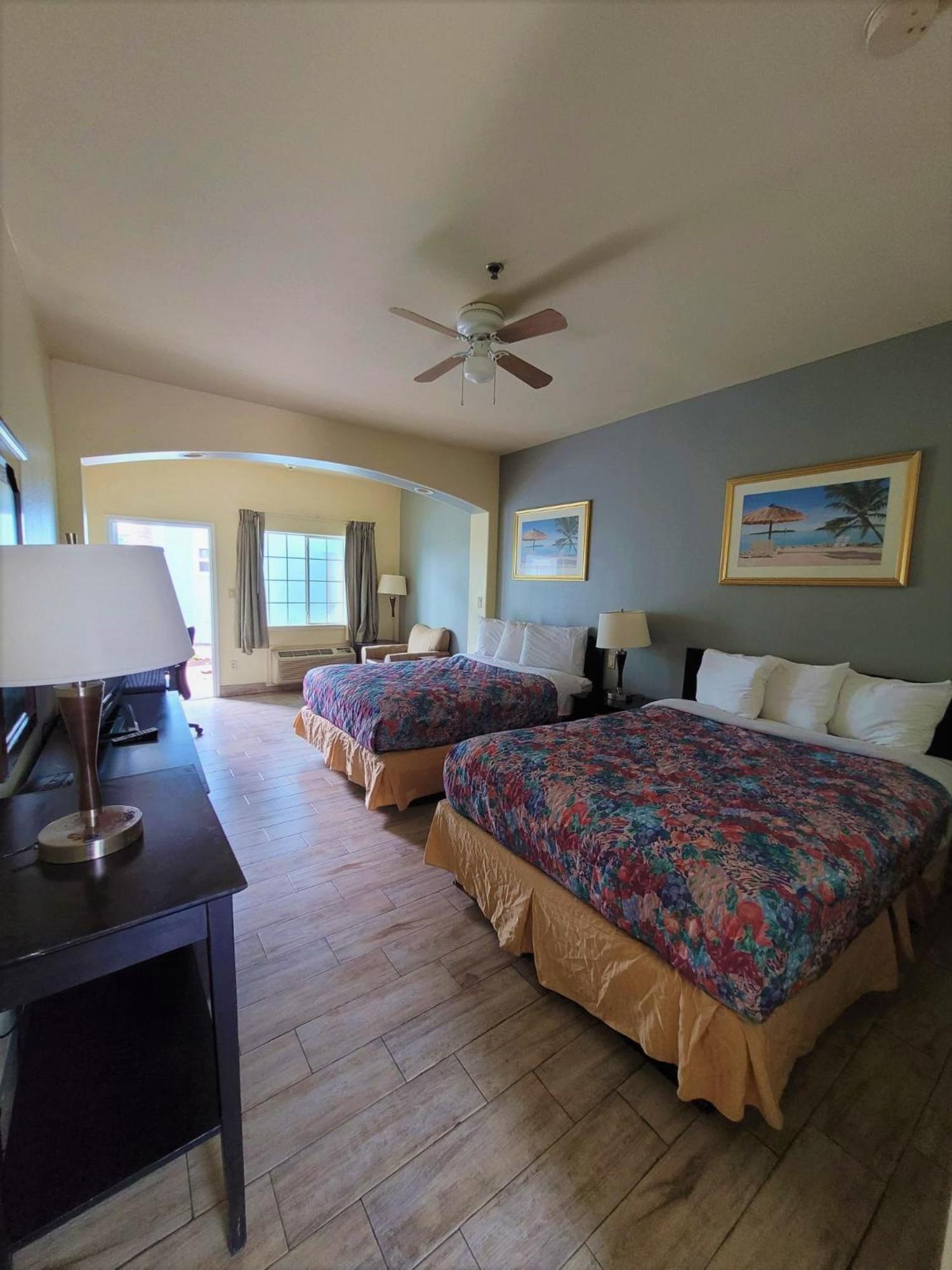 Casa Bella Hotel and Suites photo 48