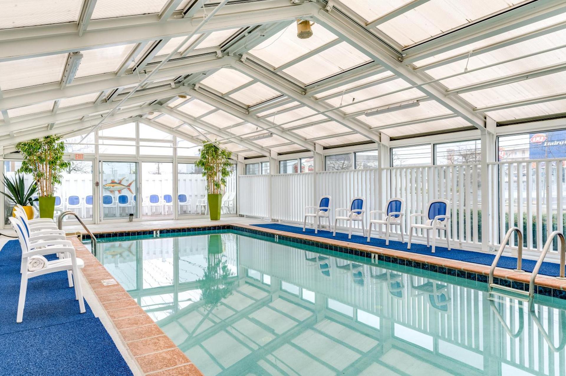 Cayman Suites Hotel photo 5