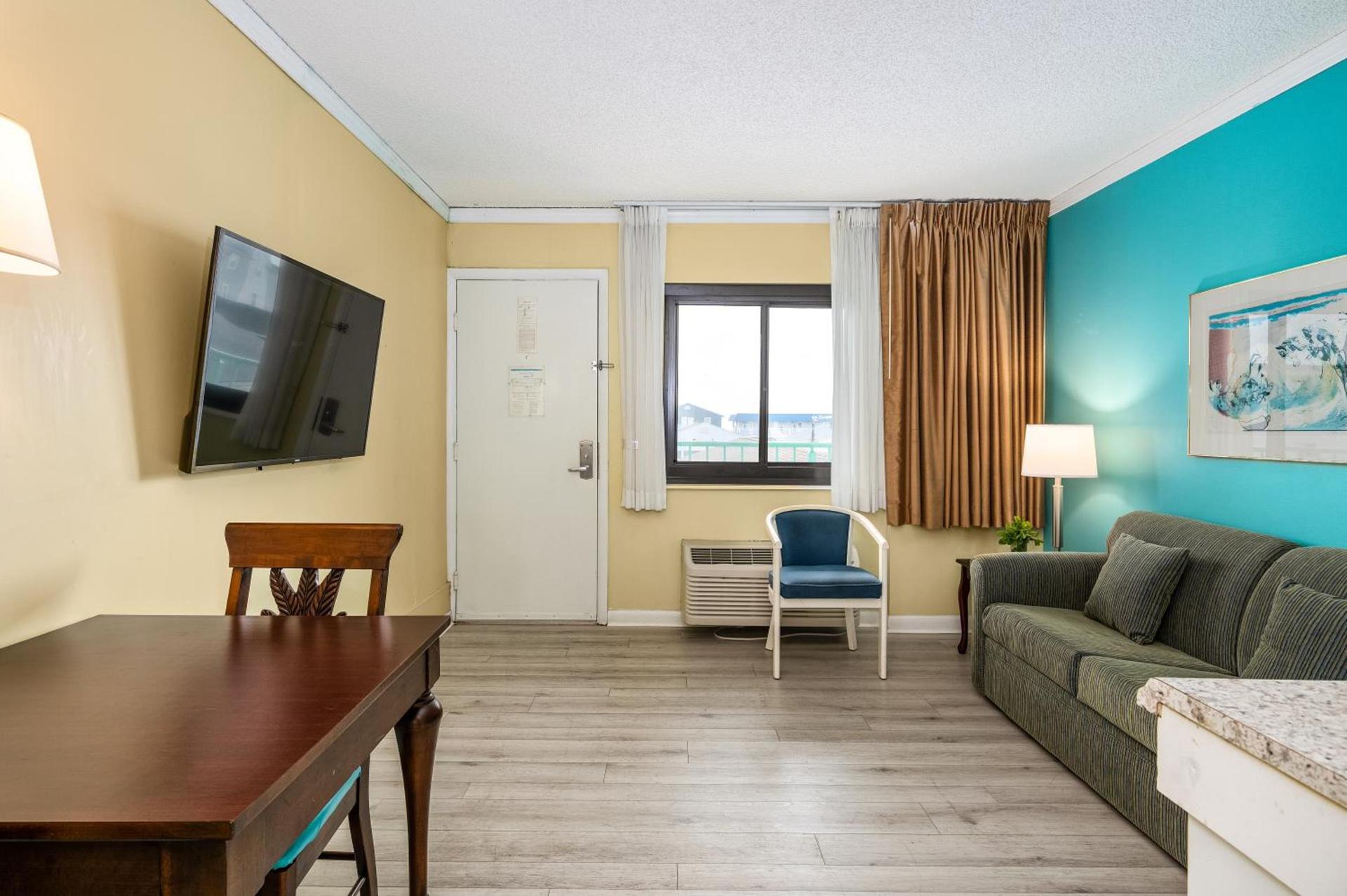 Cayman Suites Hotel photo 20