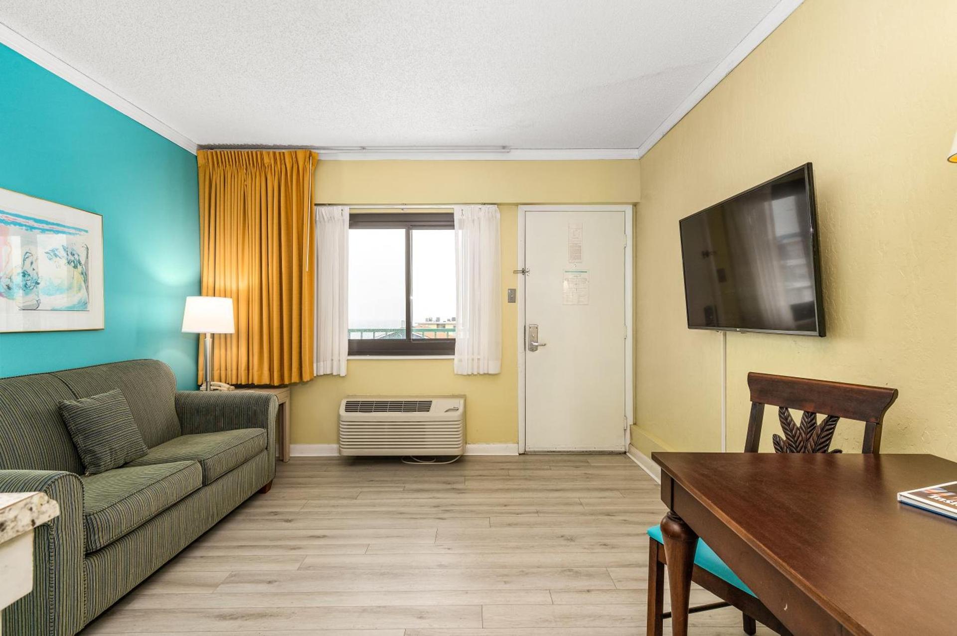 Cayman Suites Hotel photo 27