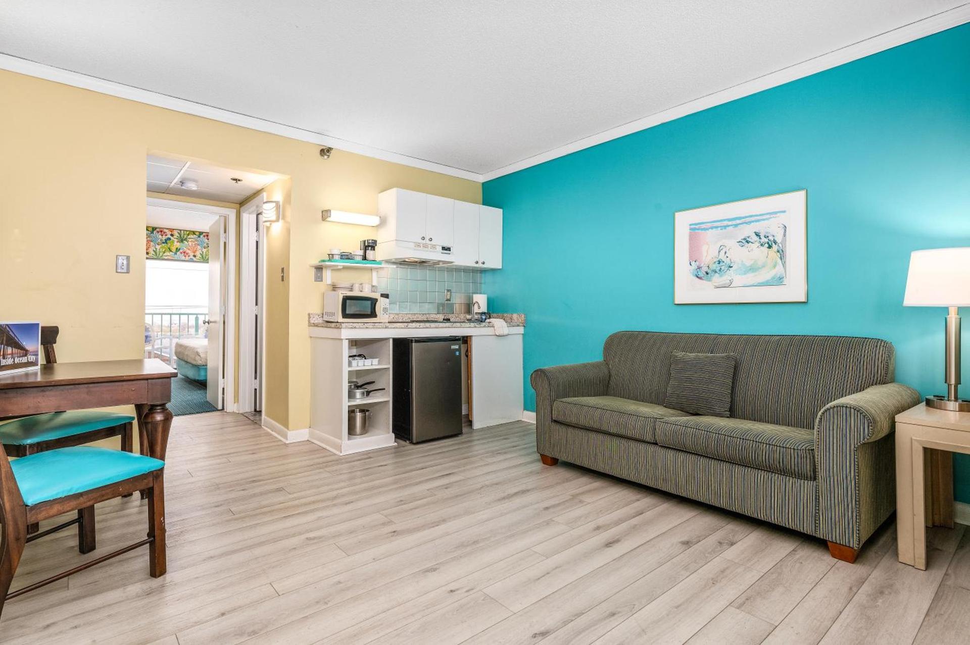 Cayman Suites Hotel photo 26