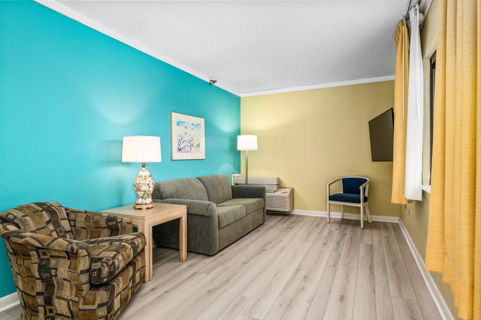 Cayman Suites Hotel photo 38