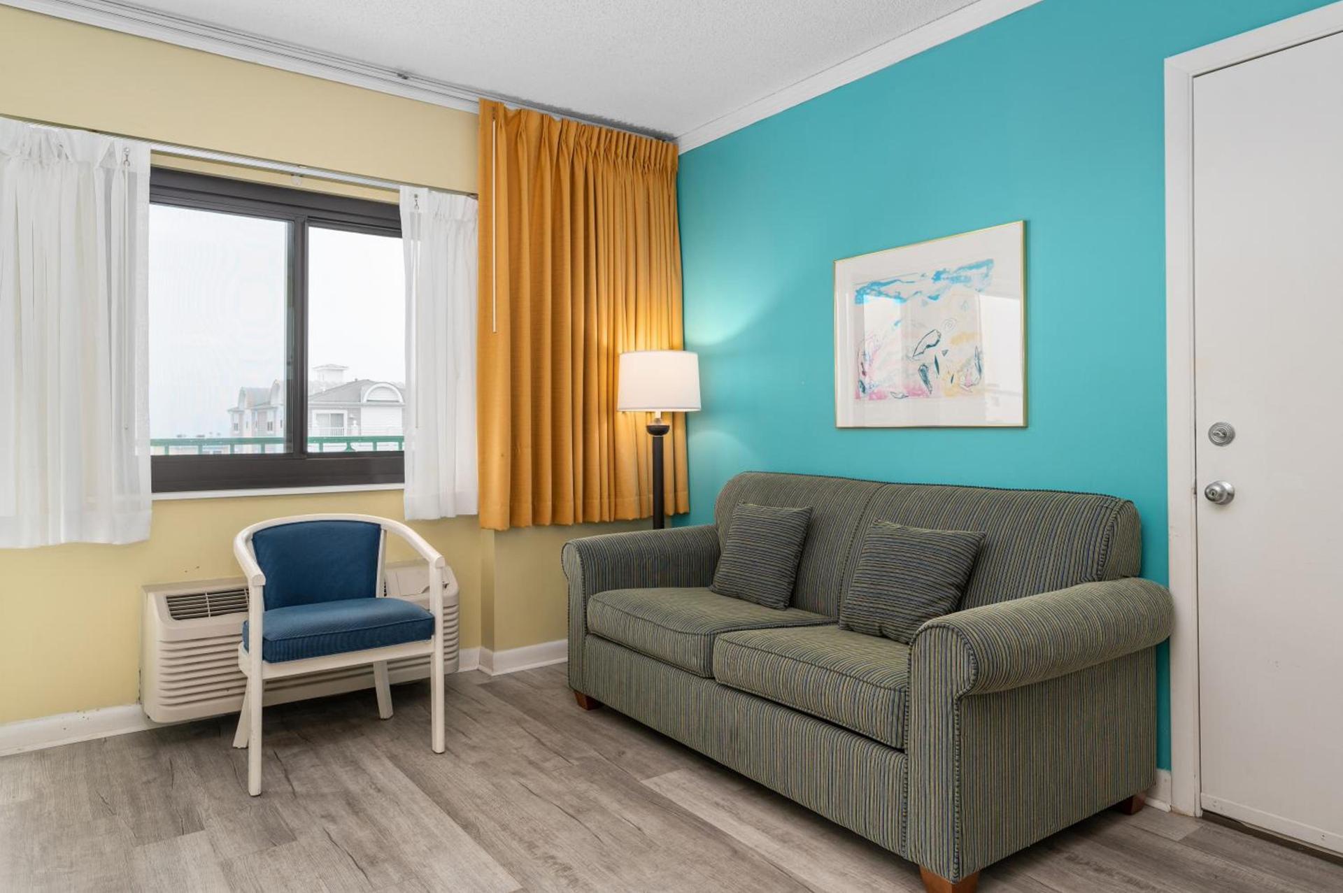 Cayman Suites Hotel photo 51