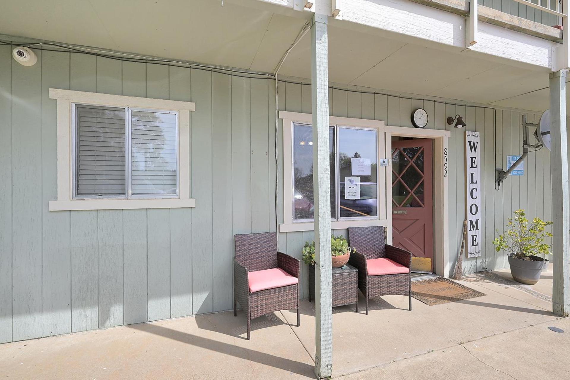 Brownsville Motel photo 27
