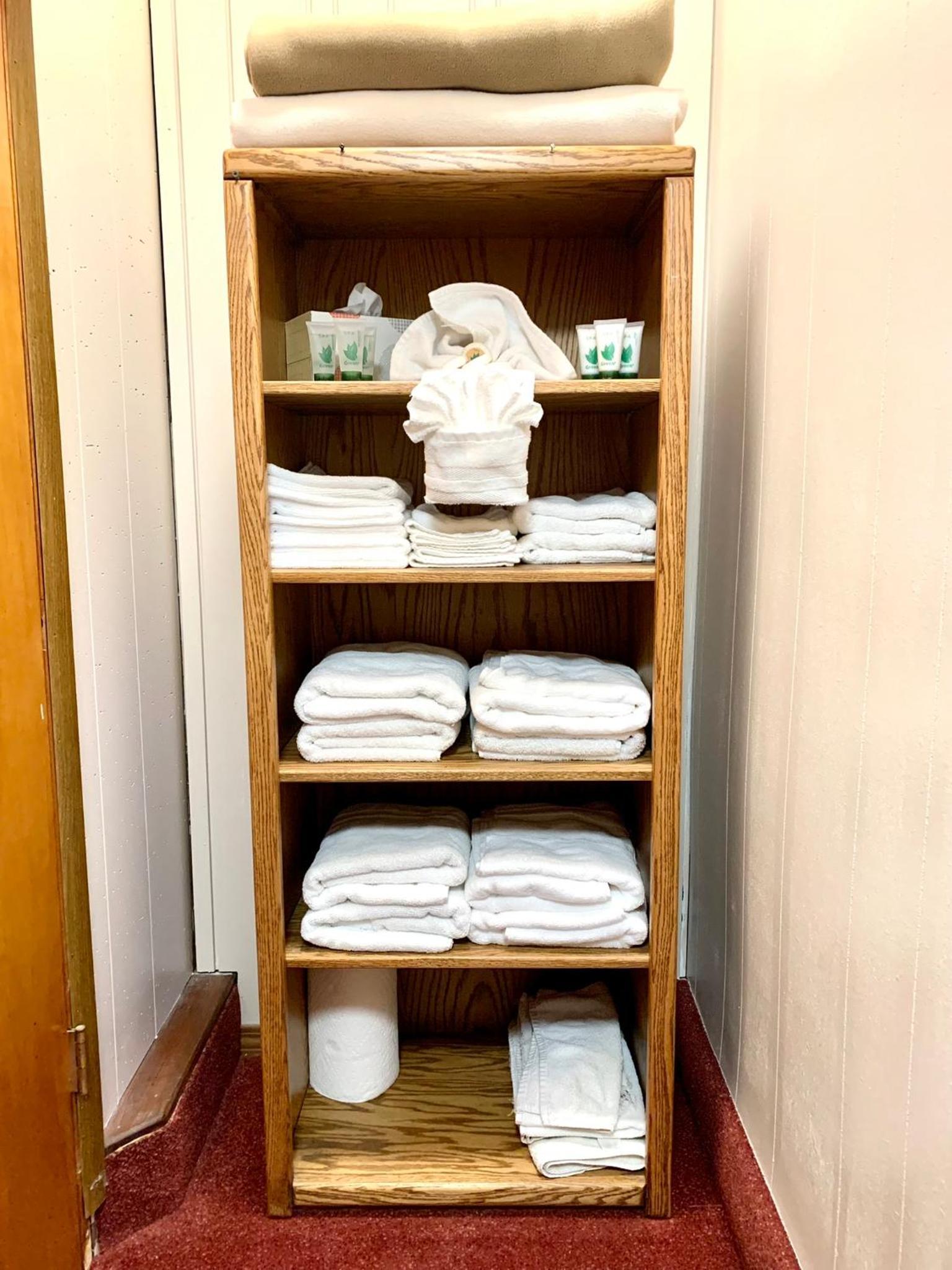 Breakers Boutique Inn photo 41