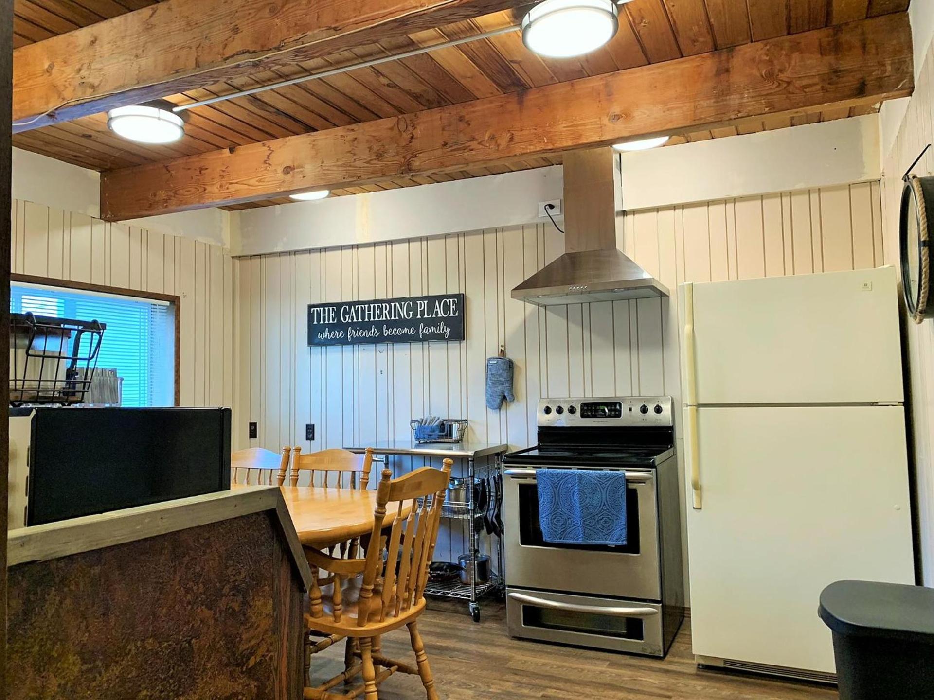Breakers Boutique Inn photo 47
