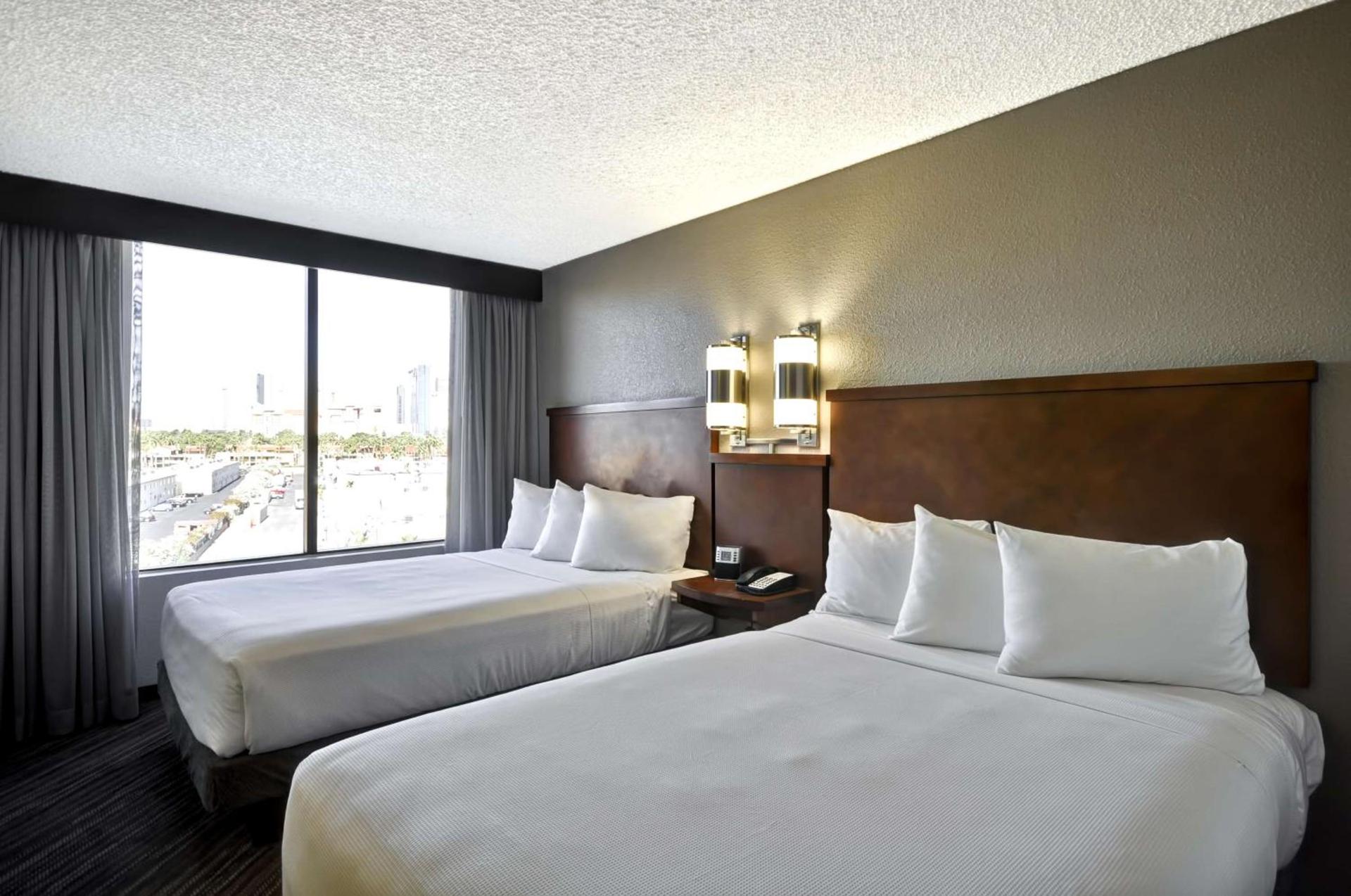 Hyatt Place Las Vegas photo 13