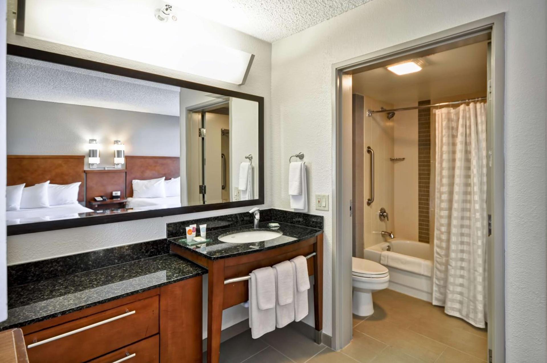 Hyatt Place Las Vegas photo 16