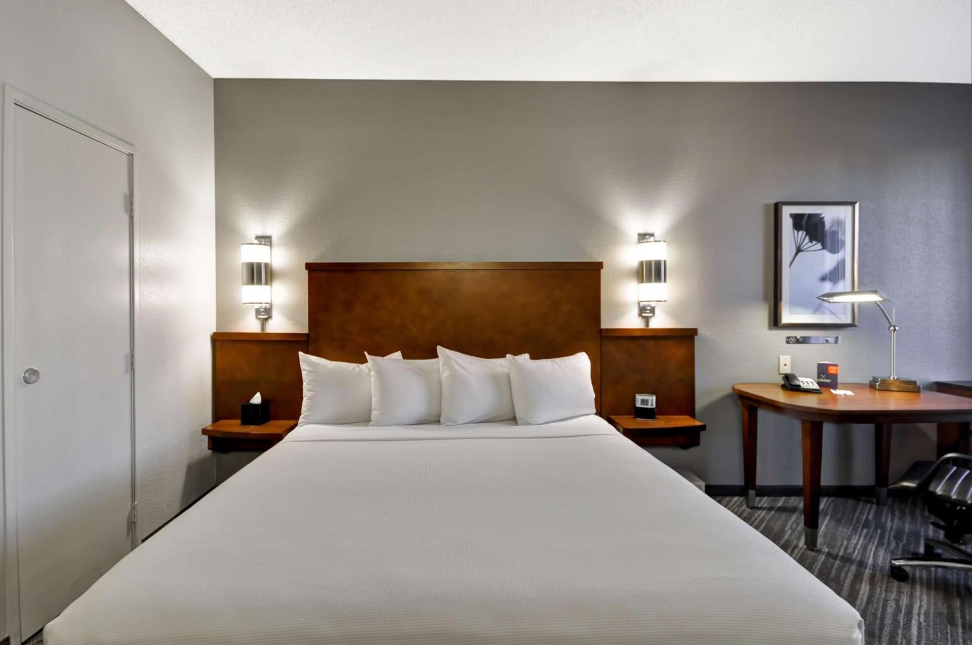 Hyatt Place Las Vegas photo 23