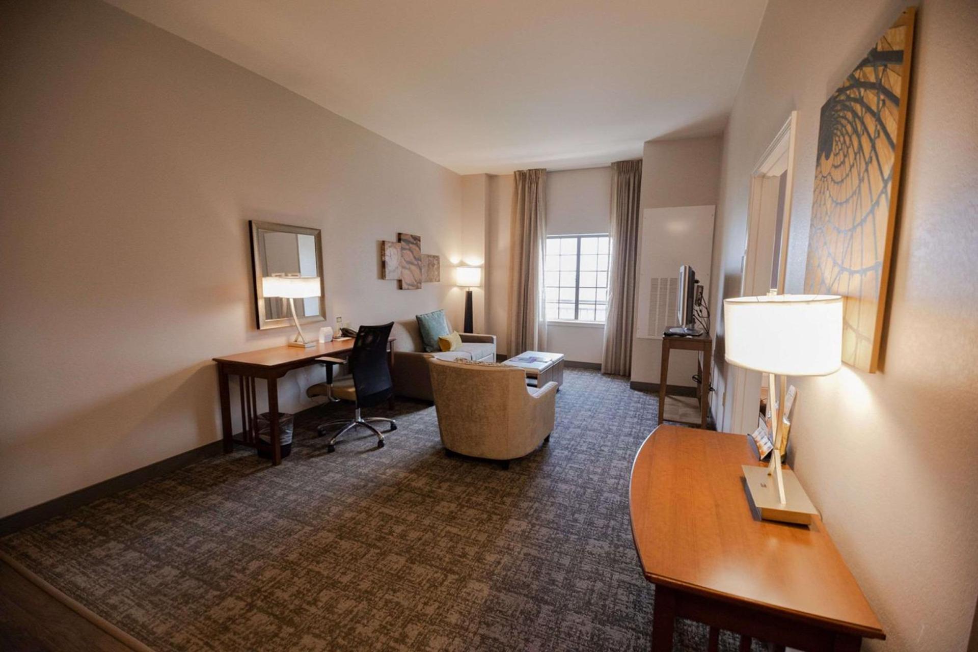 Sonesta ES Suites Baton Rouge University at Southgate photo 18