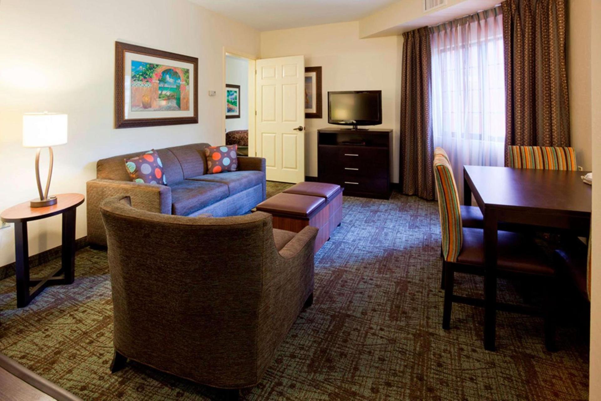 Sonesta ES Suites Atlanta Alpharetta Avalon photo 12