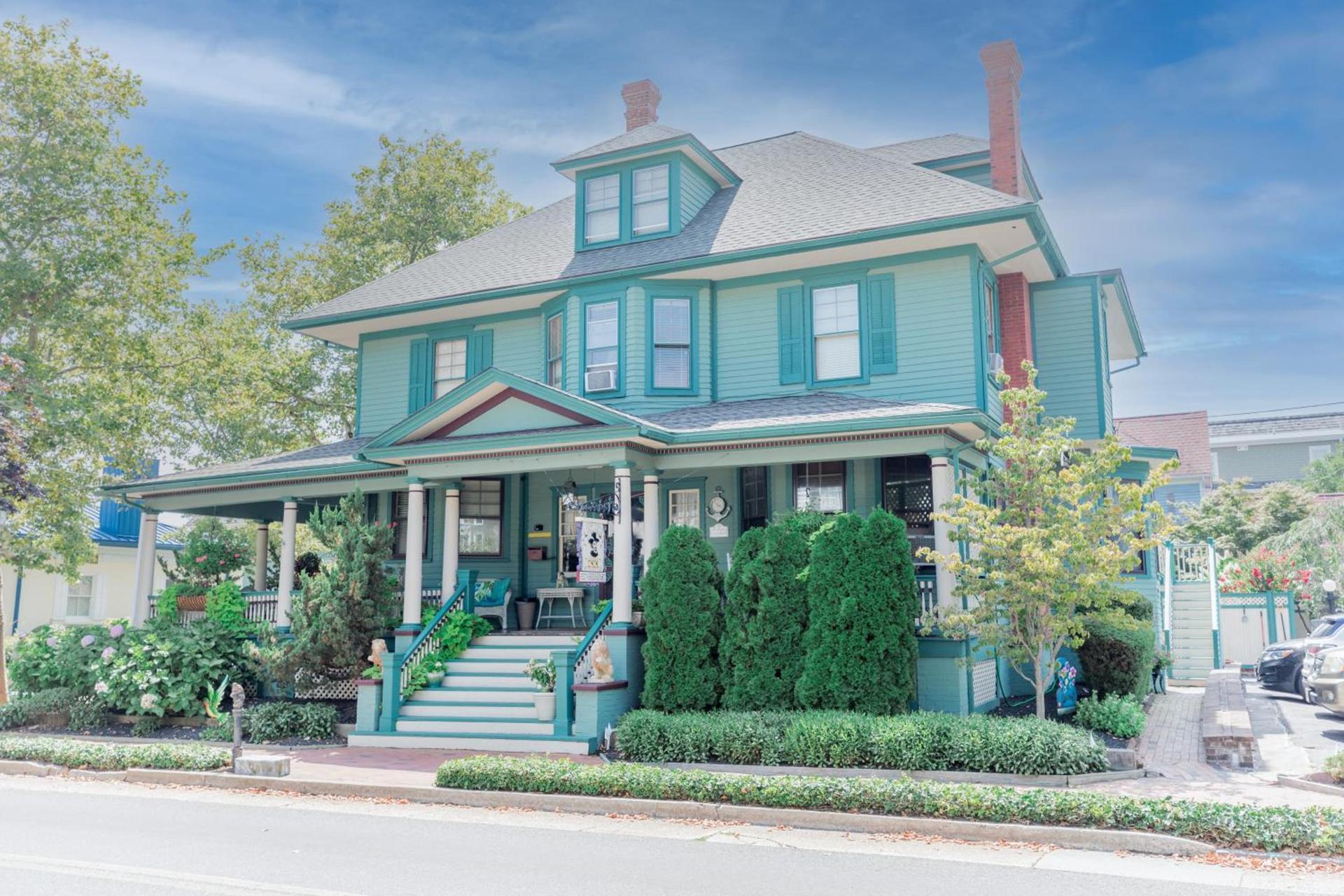 Captain Mey's Inn photo 1