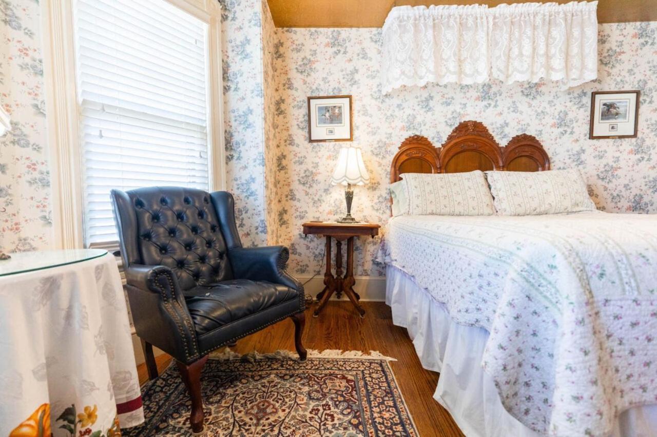 Captain Mey's Inn photo 9