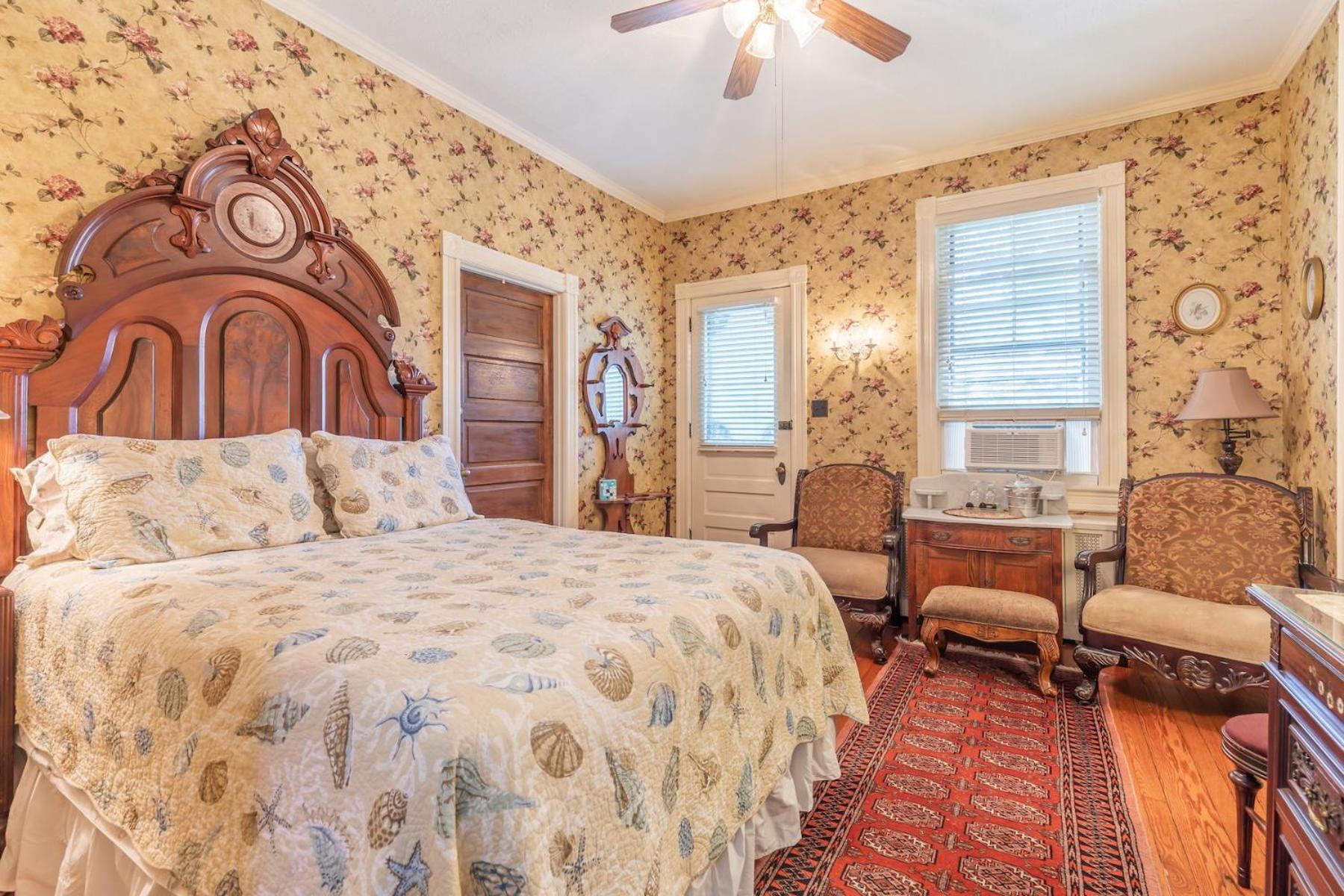 Captain Mey's Inn photo 6