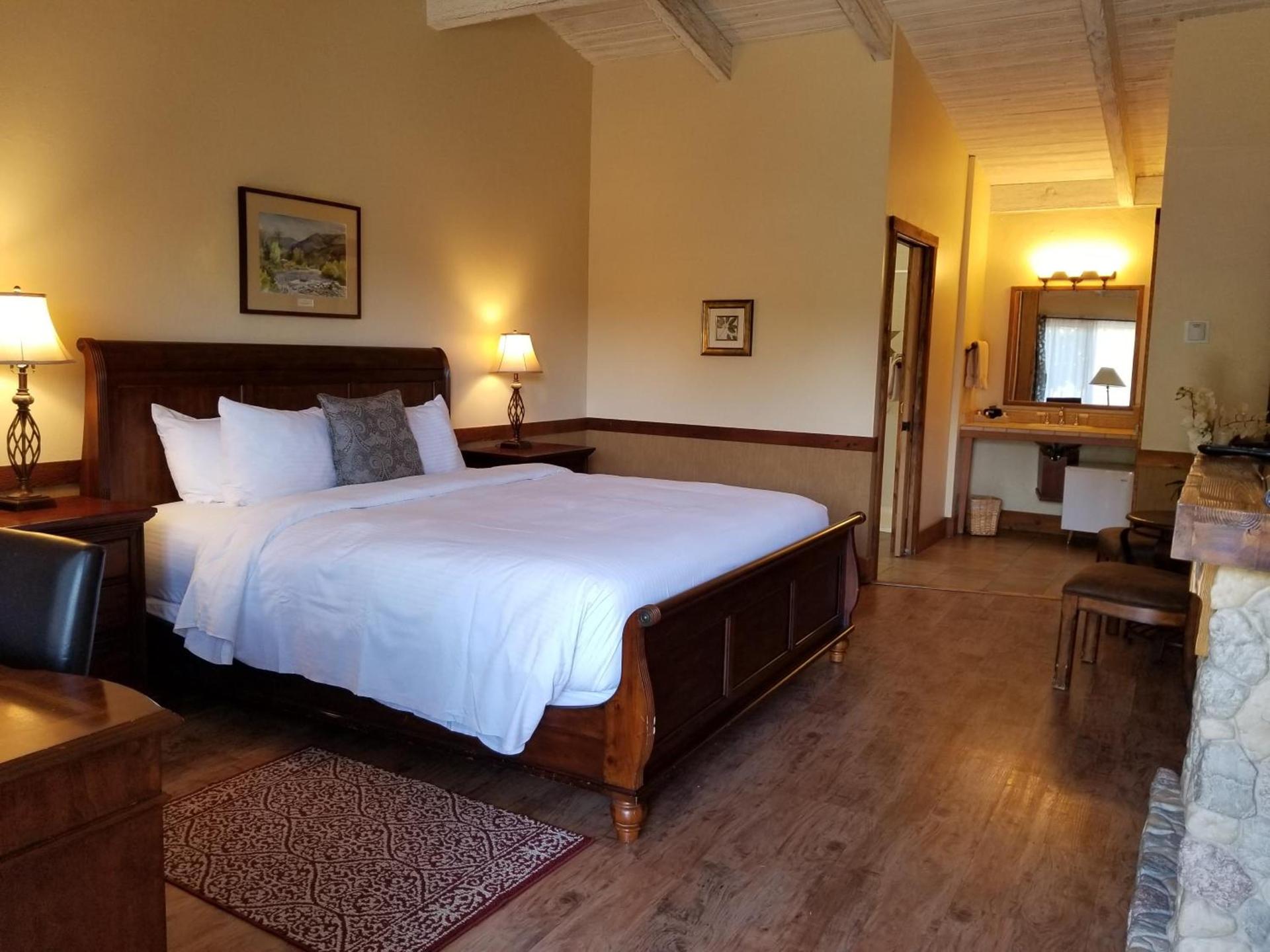 Carmel Valley Lodge photo 28