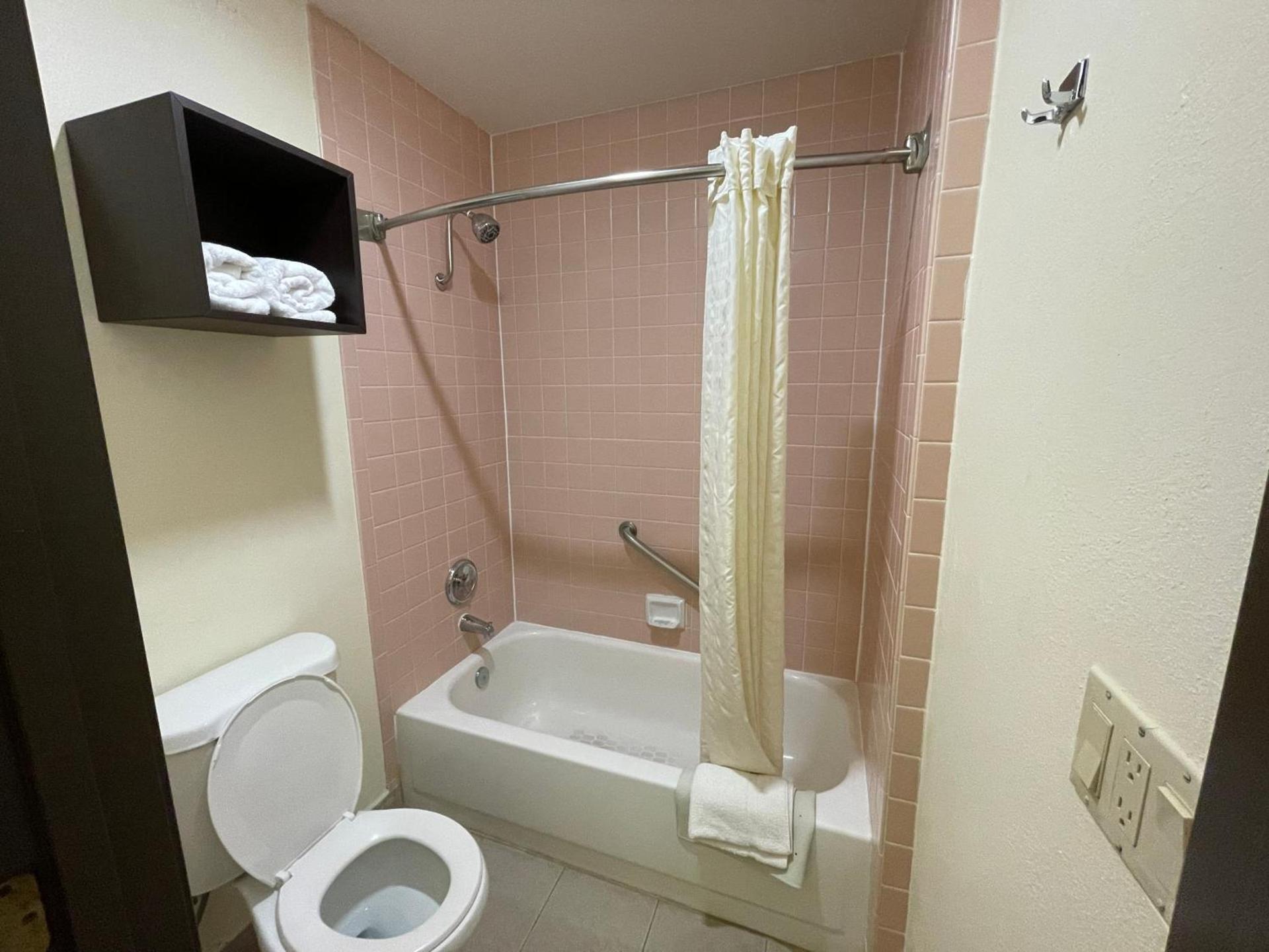SureStay Hotel by Best Western Williams photo 53