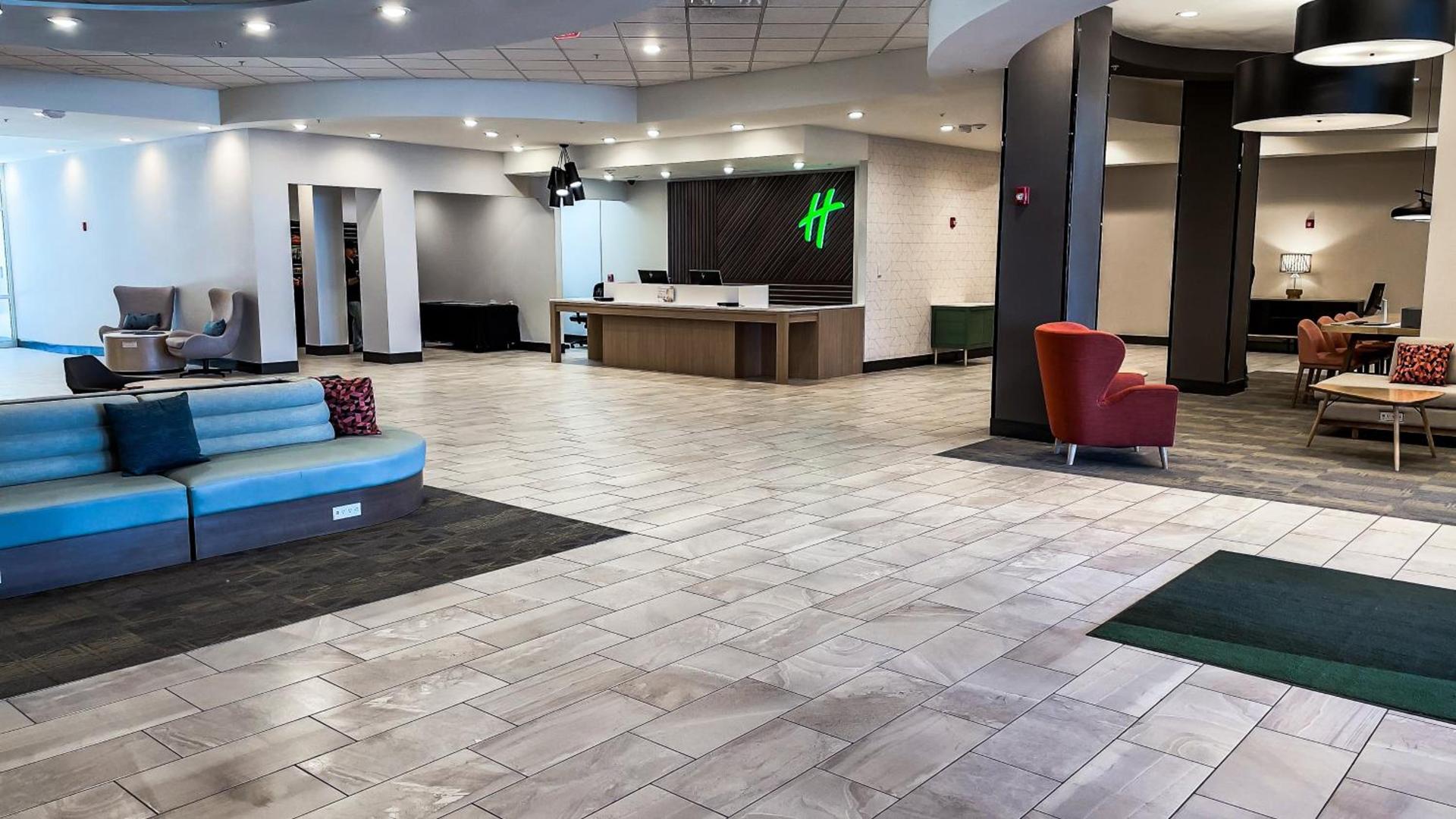 Holiday Inn Omaha Downtown - Waterpark by IHG photo 40