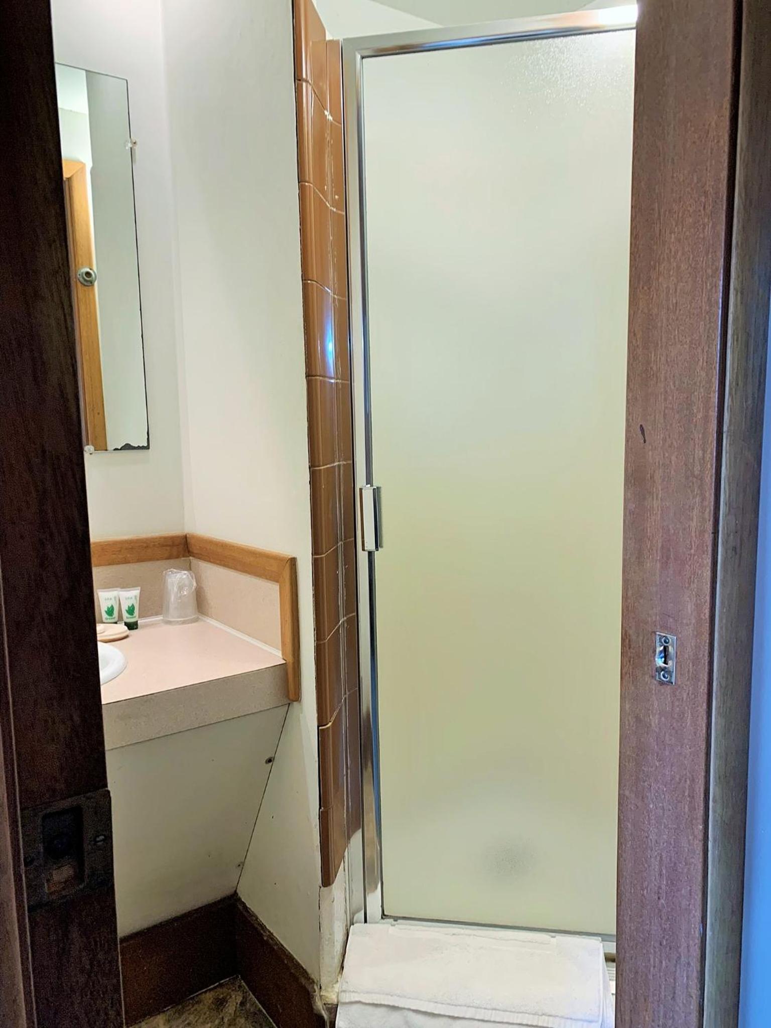 Breakers Boutique Inn photo 61